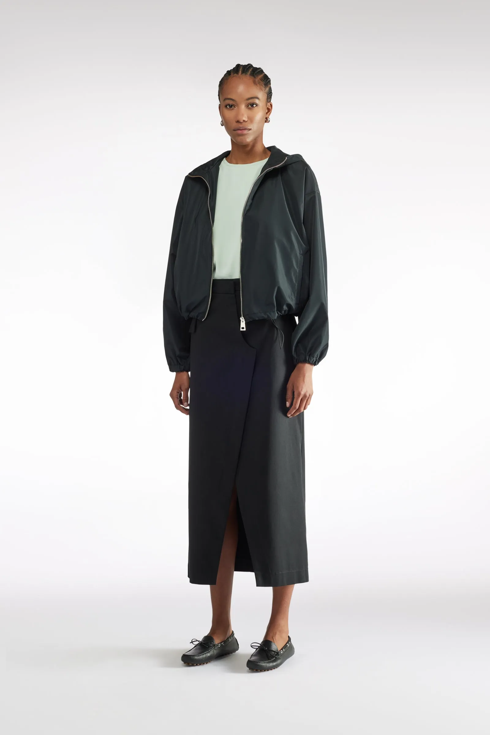 GONNA IN GABARDINA LANA sold by Liviana Conti