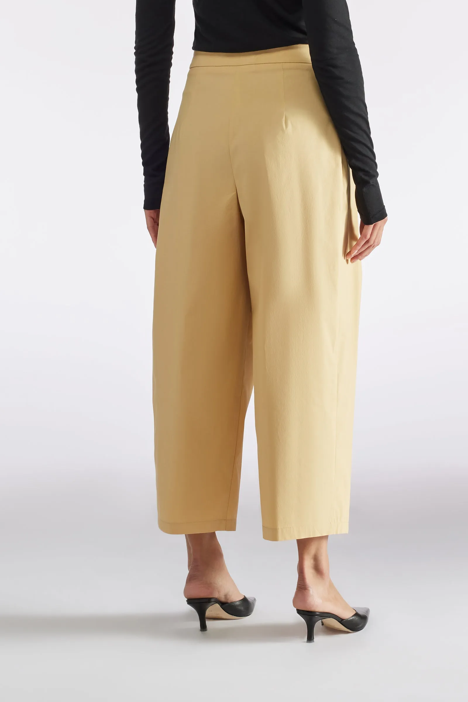 PANTALONE CROP sold by Liviana Conti product image thumbnail 5