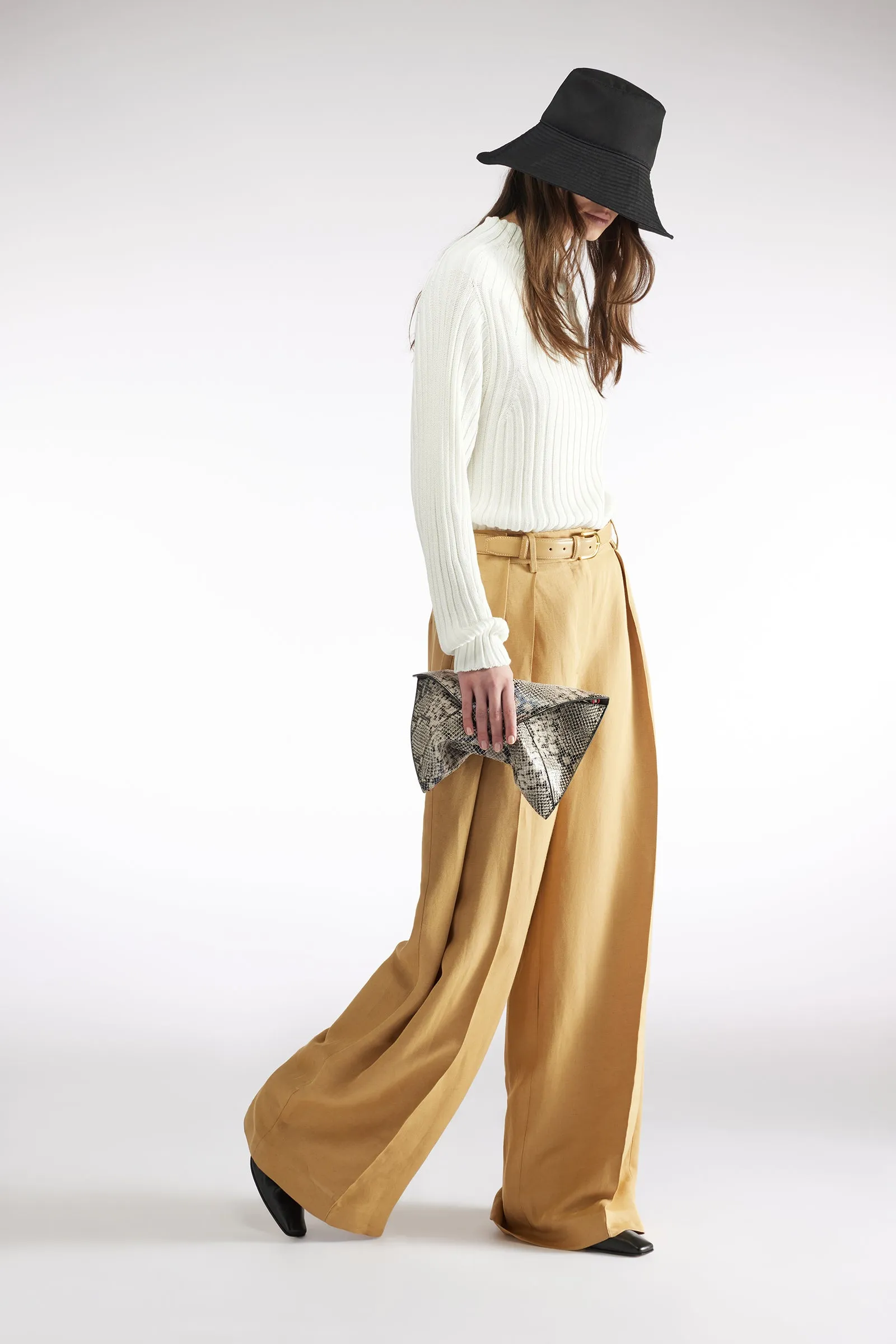 PANTALONE IN LINO-VISCOSA sold by Liviana Conti product image thumbnail 2
