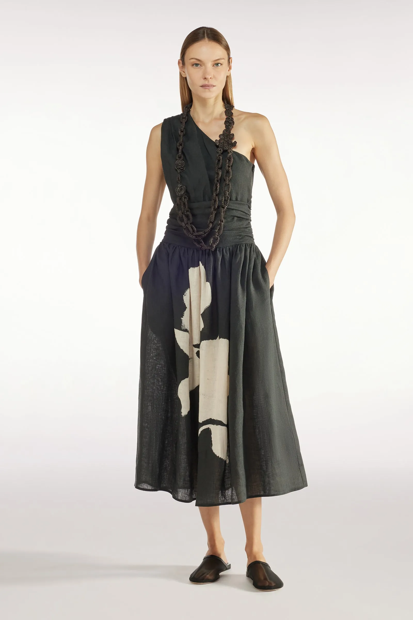 ABITO OLIMPIA sold by Liviana Conti