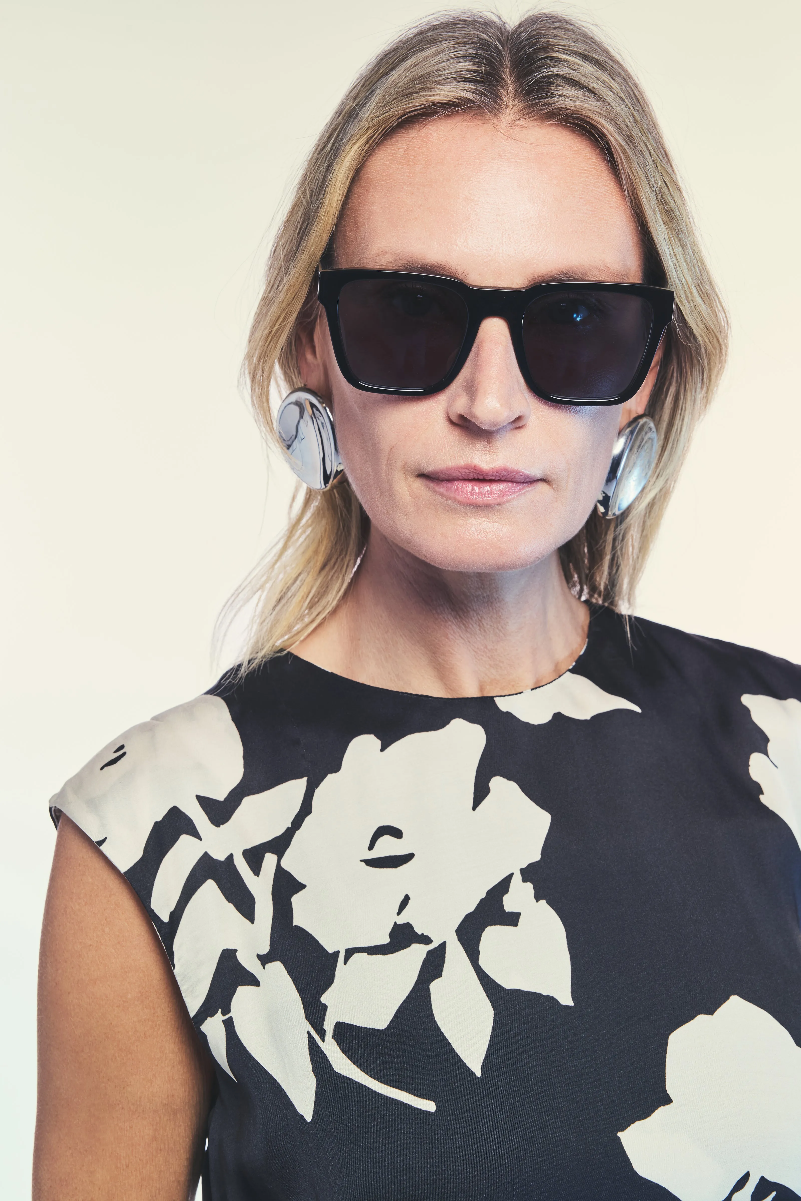 ABITO MARLENE sold by Liviana Conti product image thumbnail 3