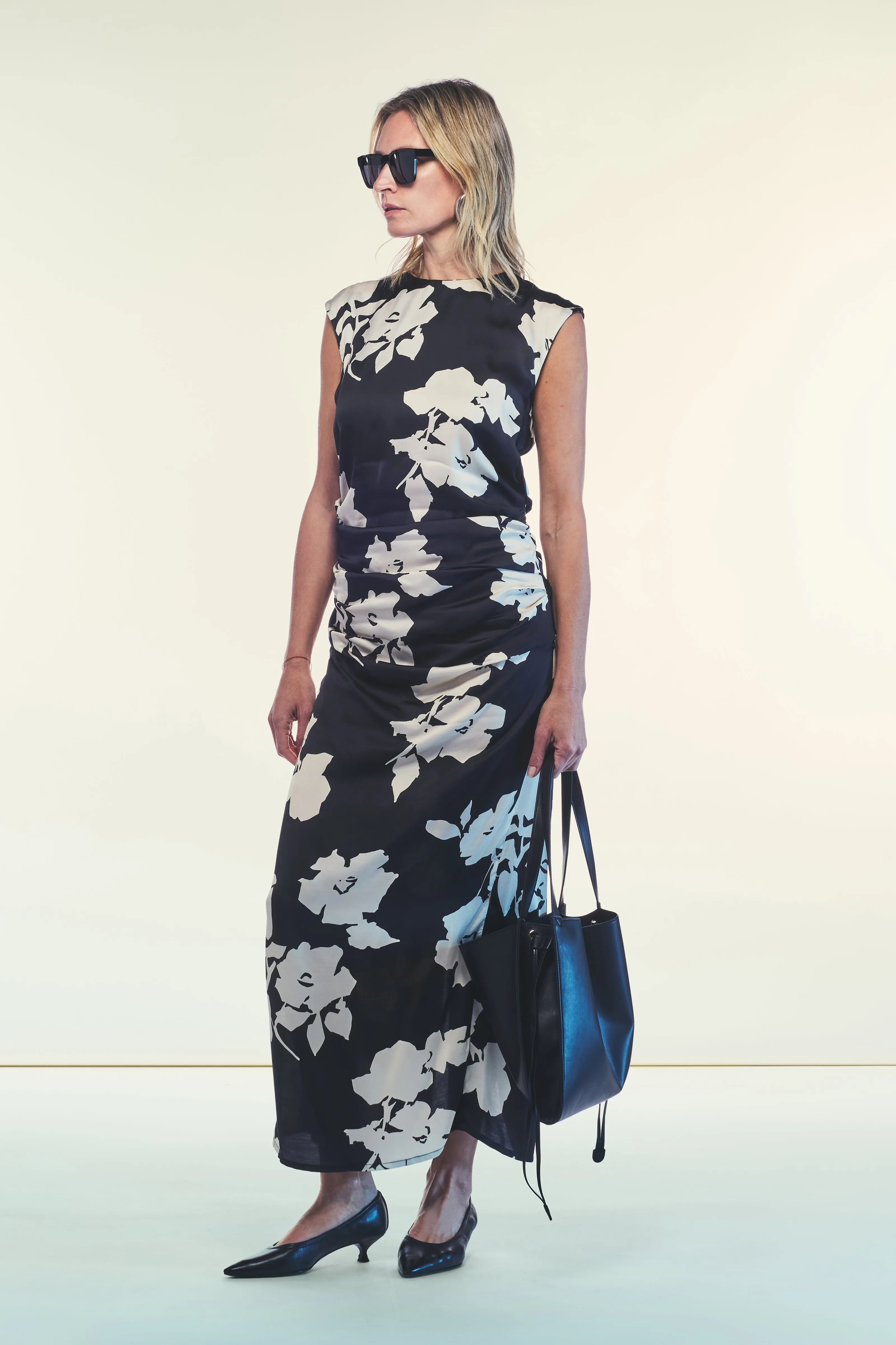 ABITO MARLENE sold by Liviana Conti product image thumbnail 4