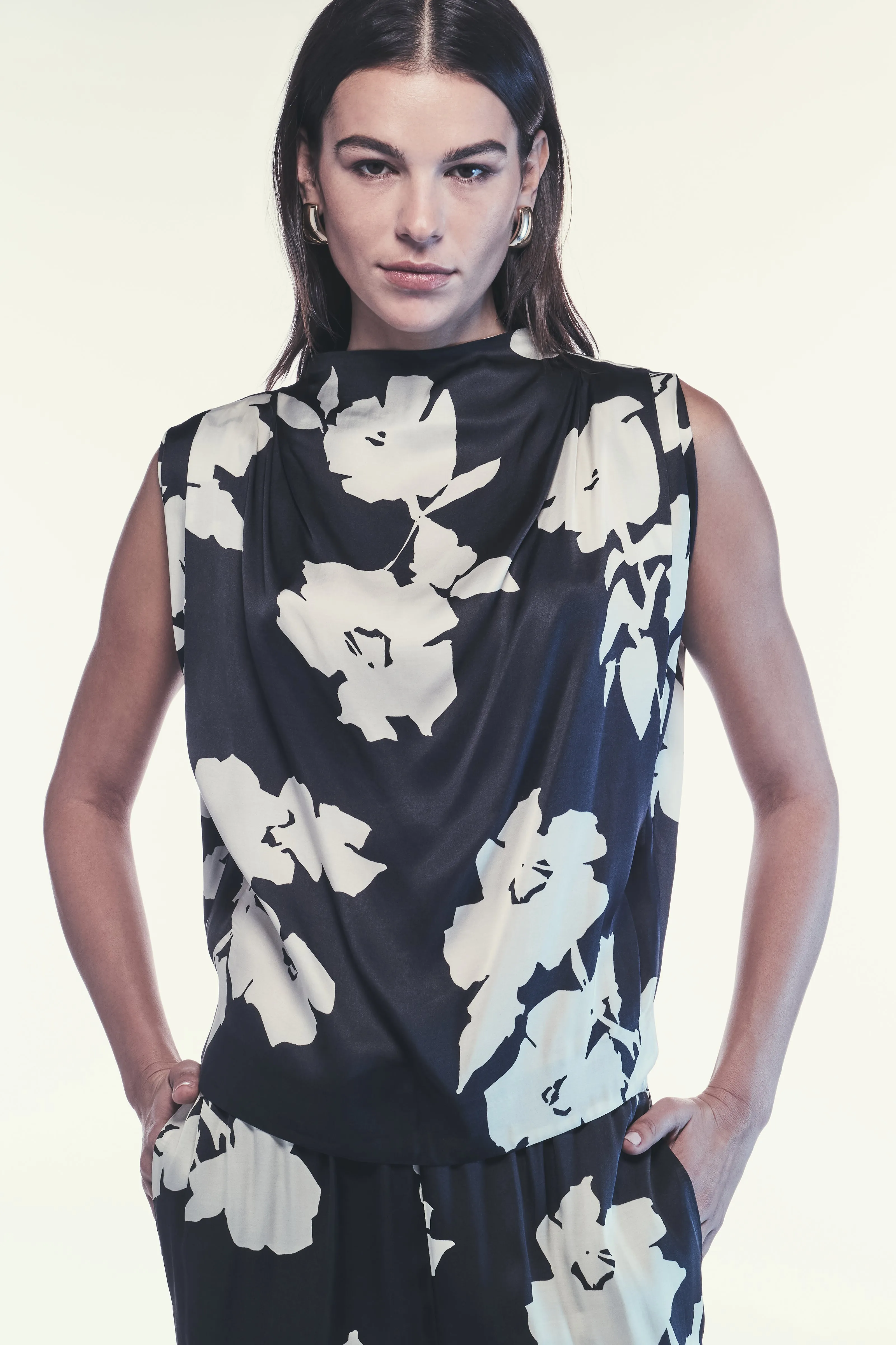 BLUSA KIM sold by Liviana Conti product image thumbnail 2