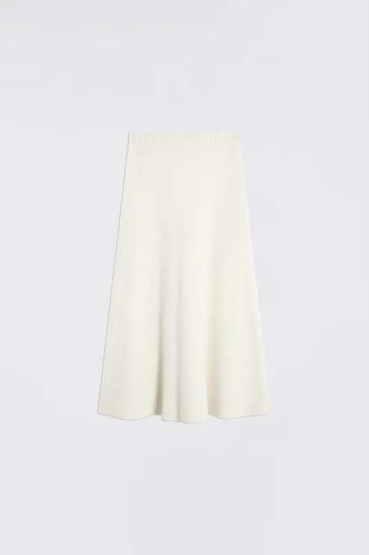 GONNA LEANDRA sold by Liviana Conti