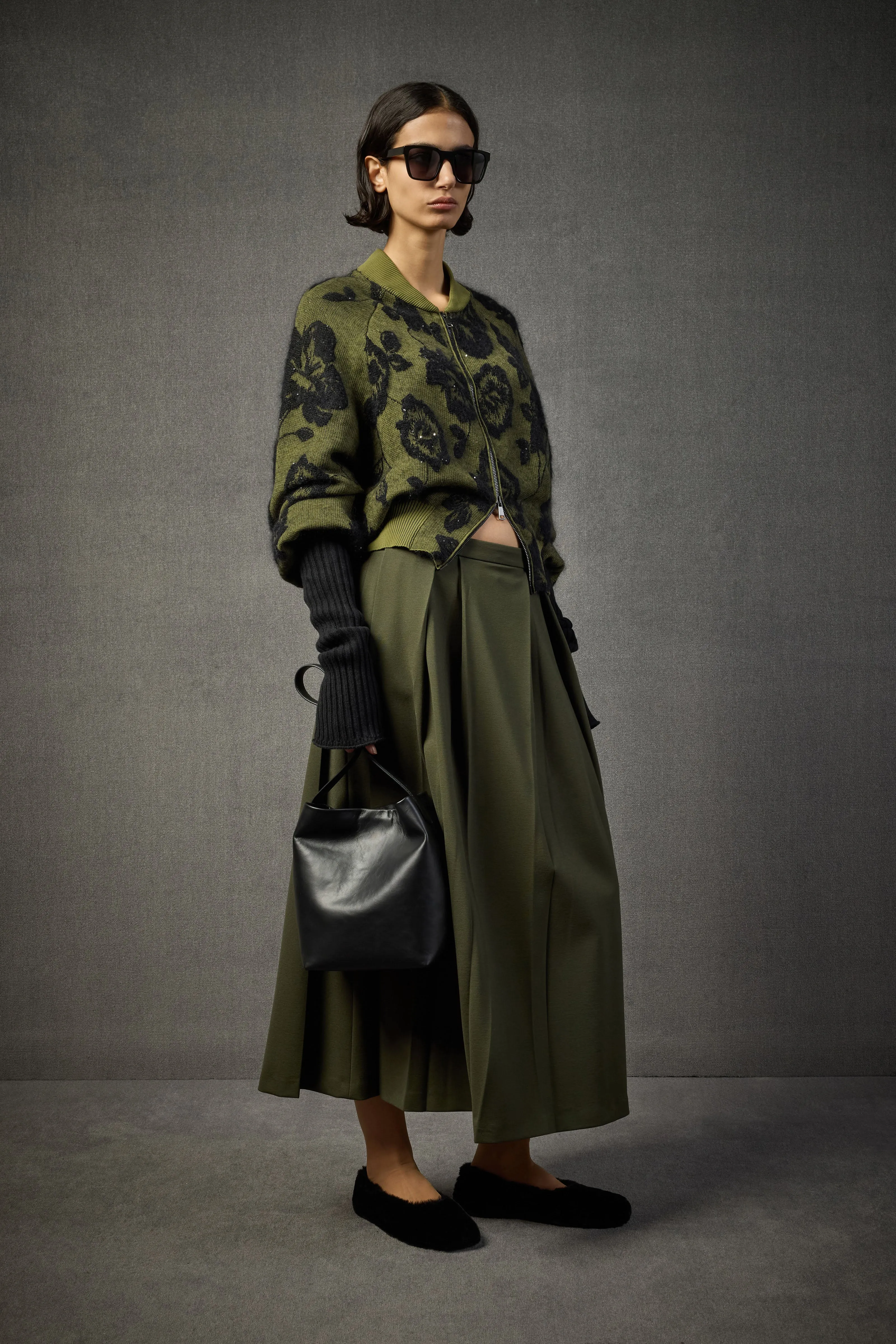 GONNA MOLLY sold by Liviana Conti