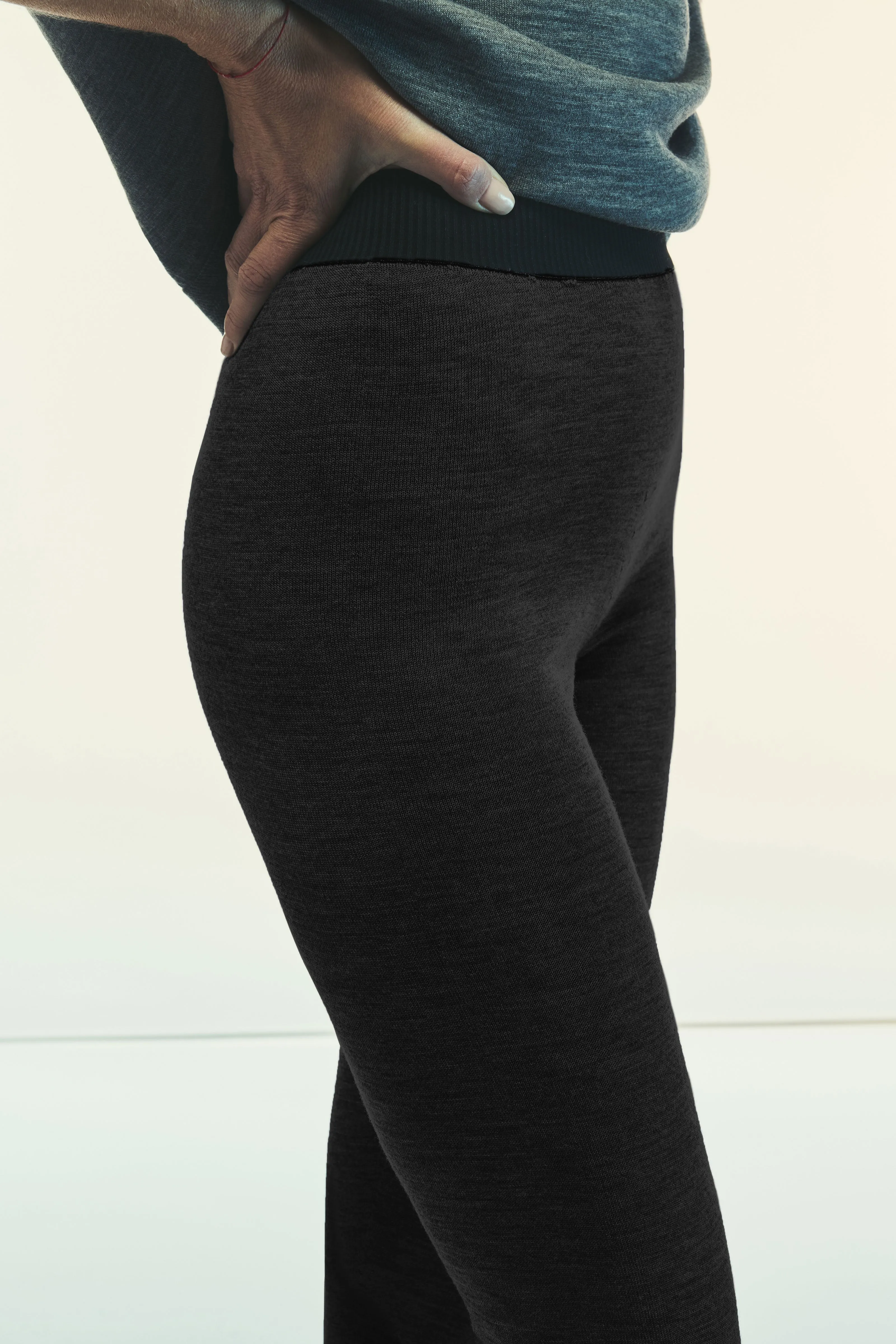 LEGGINGS KENNETH sold by Liviana Conti product image thumbnail 3