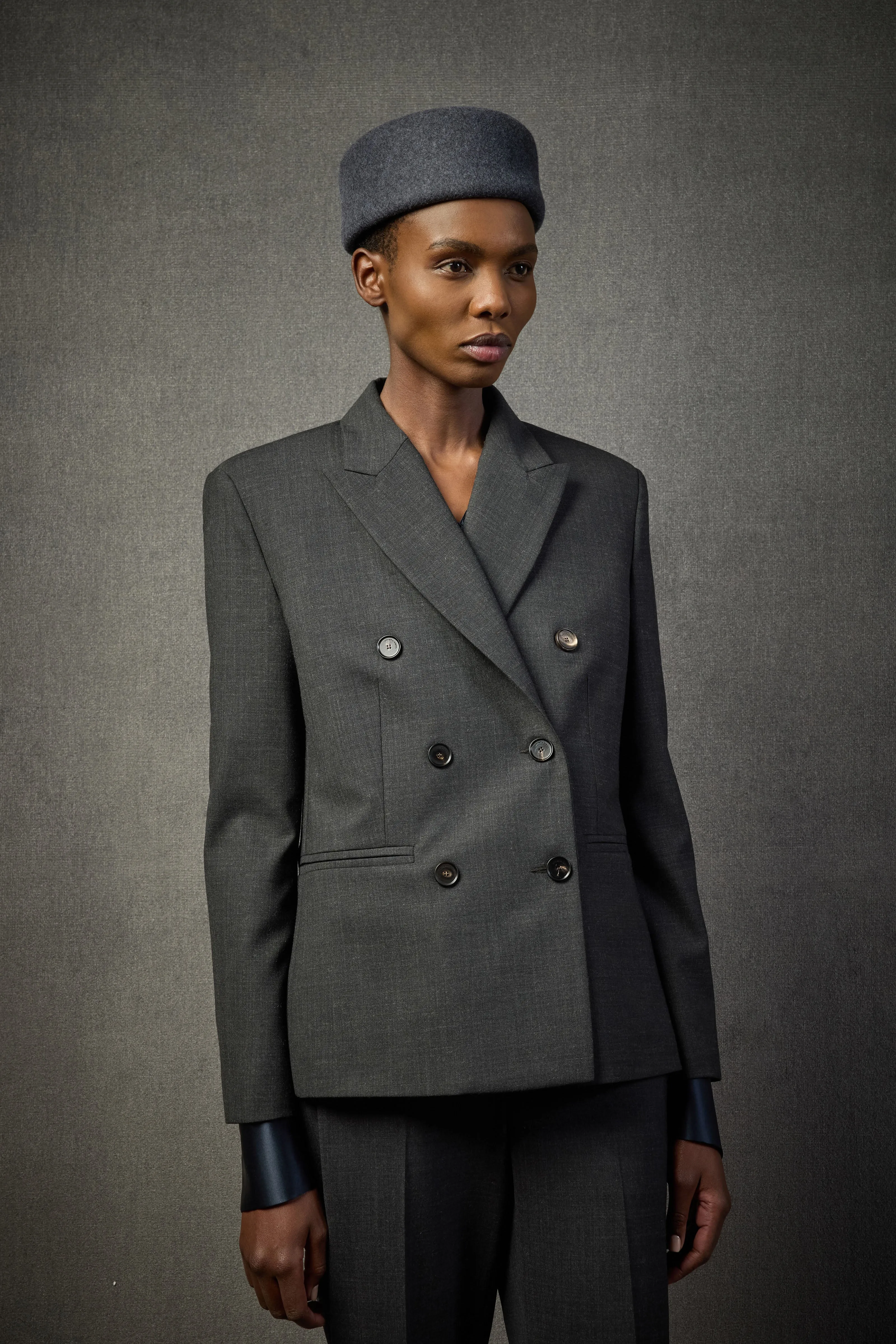 GIACCA ROGER sold by Liviana Conti product image thumbnail 4