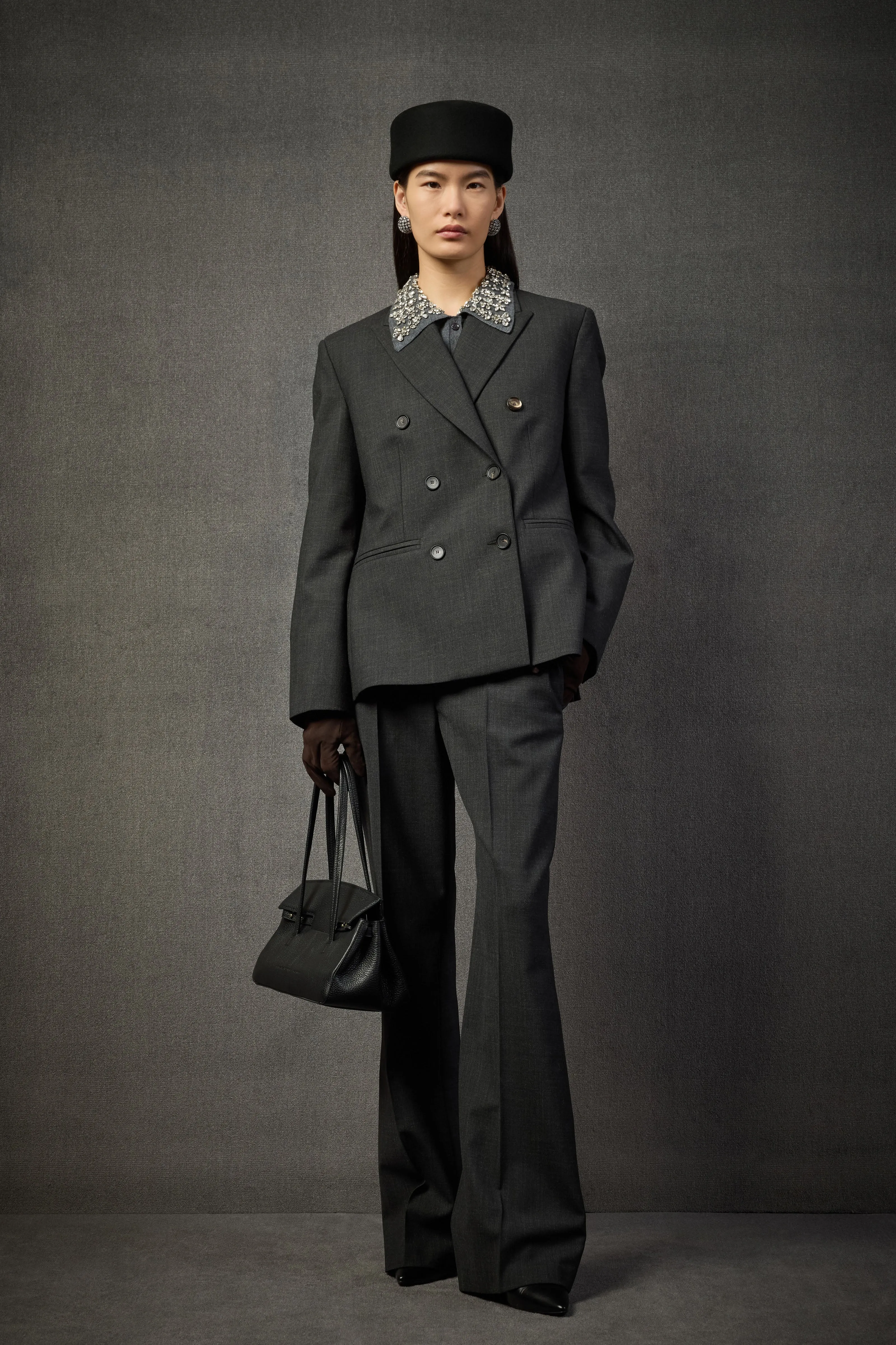 GIACCA ROGER sold by Liviana Conti