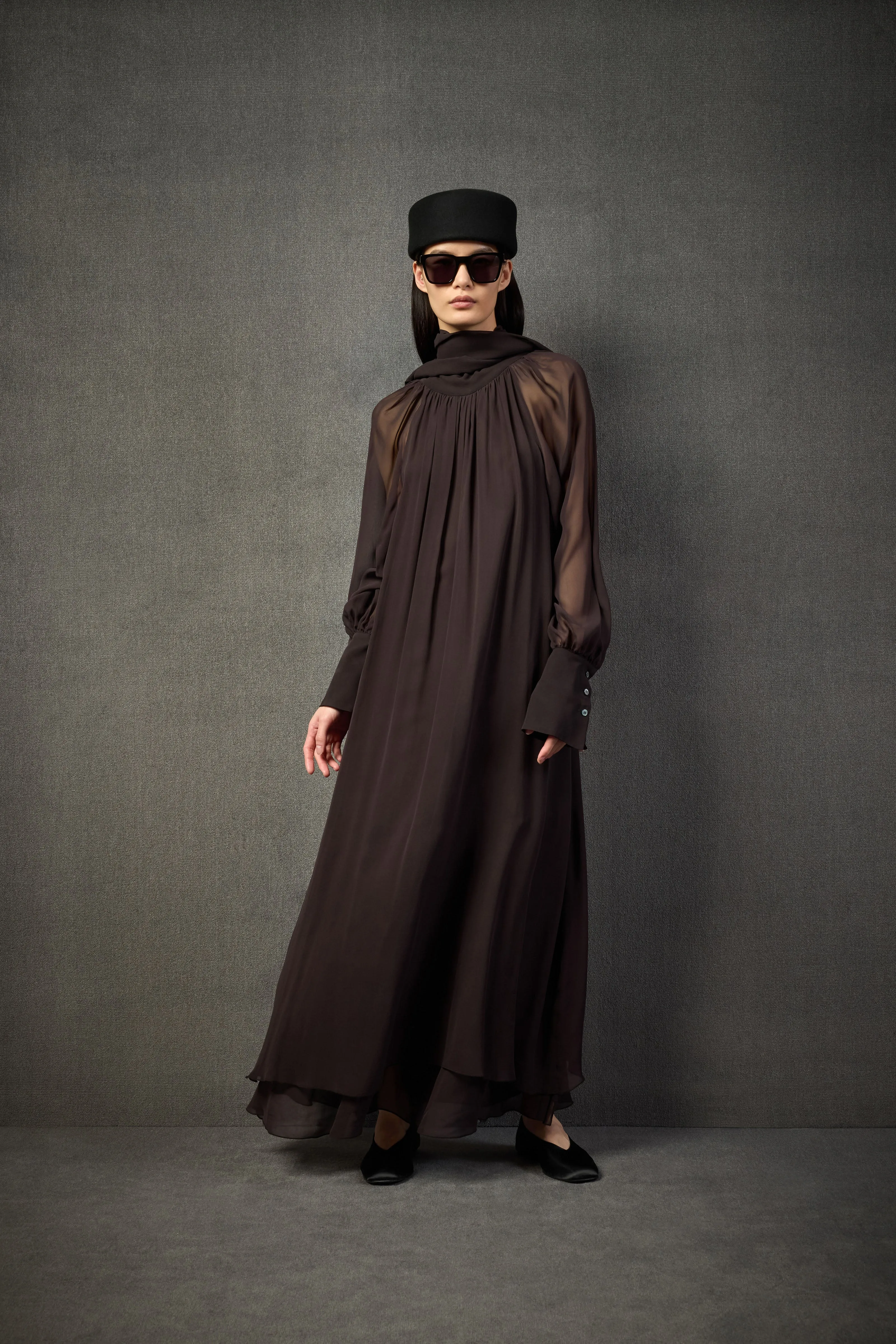 ABITO ILARIA sold by Liviana Conti product image thumbnail 2