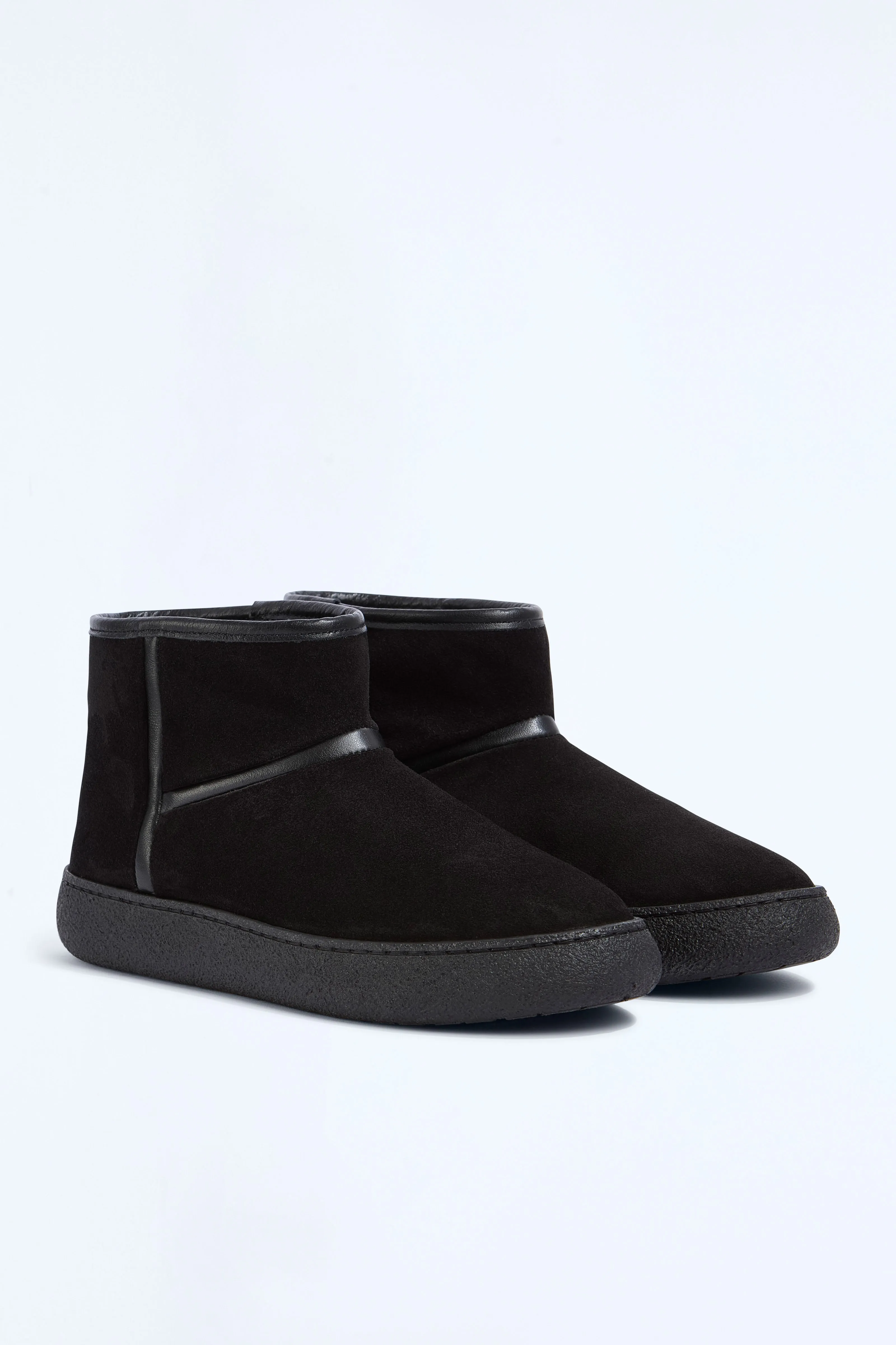 MELANIE BOOTS sold by Liviana Conti product image thumbnail 2