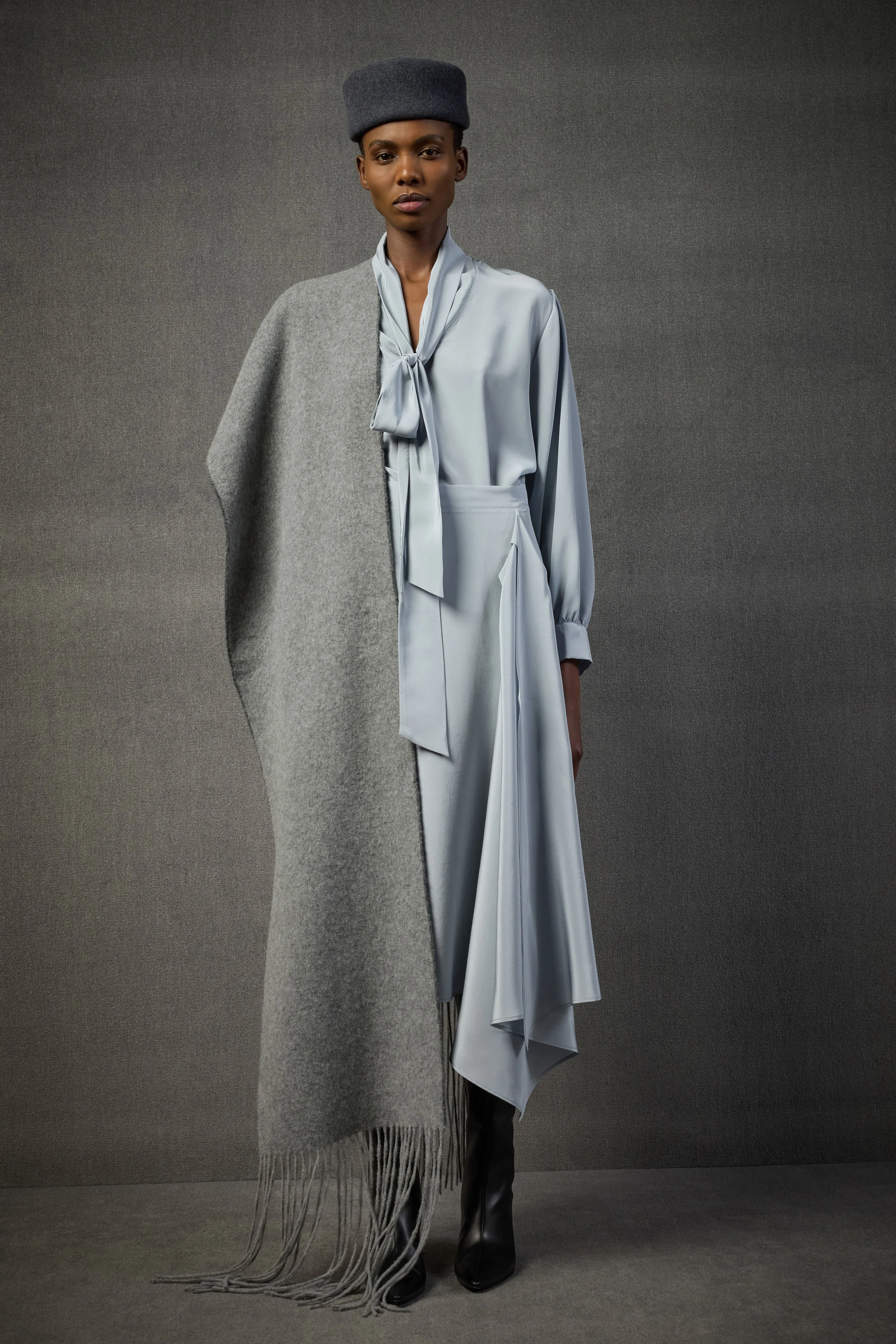 BLUSA ISSI sold by Liviana Conti product image thumbnail 2