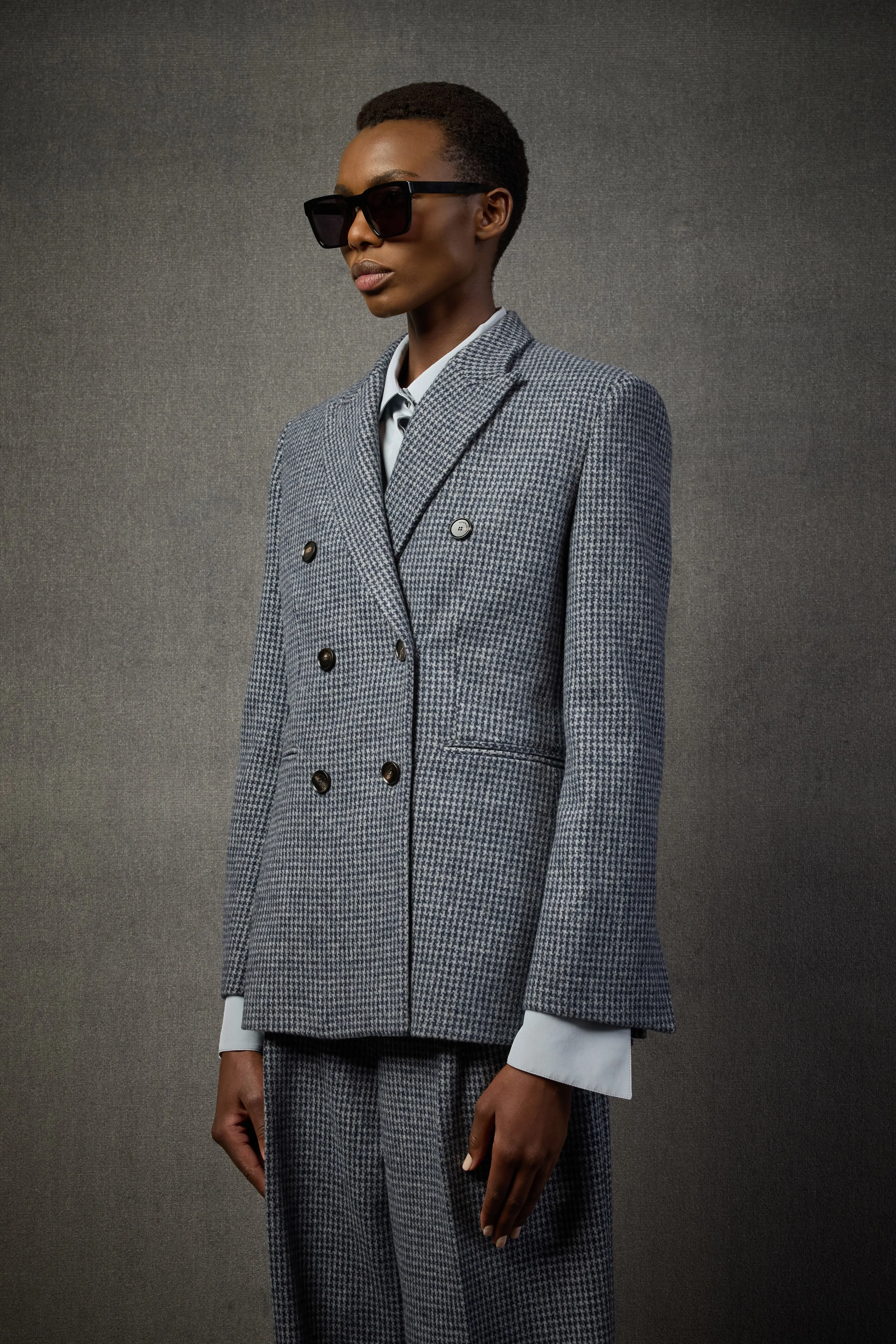 GIACCA ROGER sold by Liviana Conti product image thumbnail 2