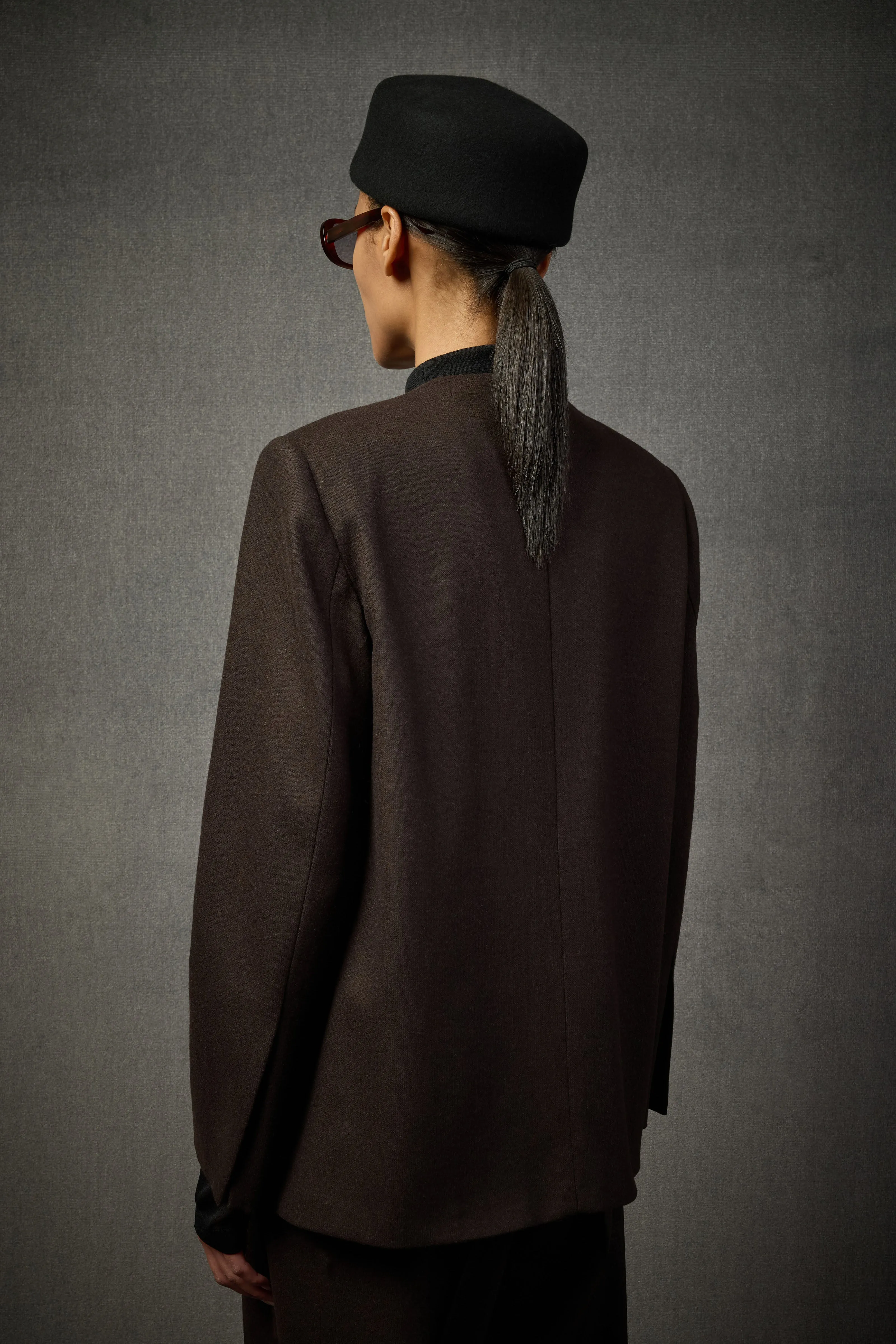 GIACCA SCOTT sold by Liviana Conti product image thumbnail 3