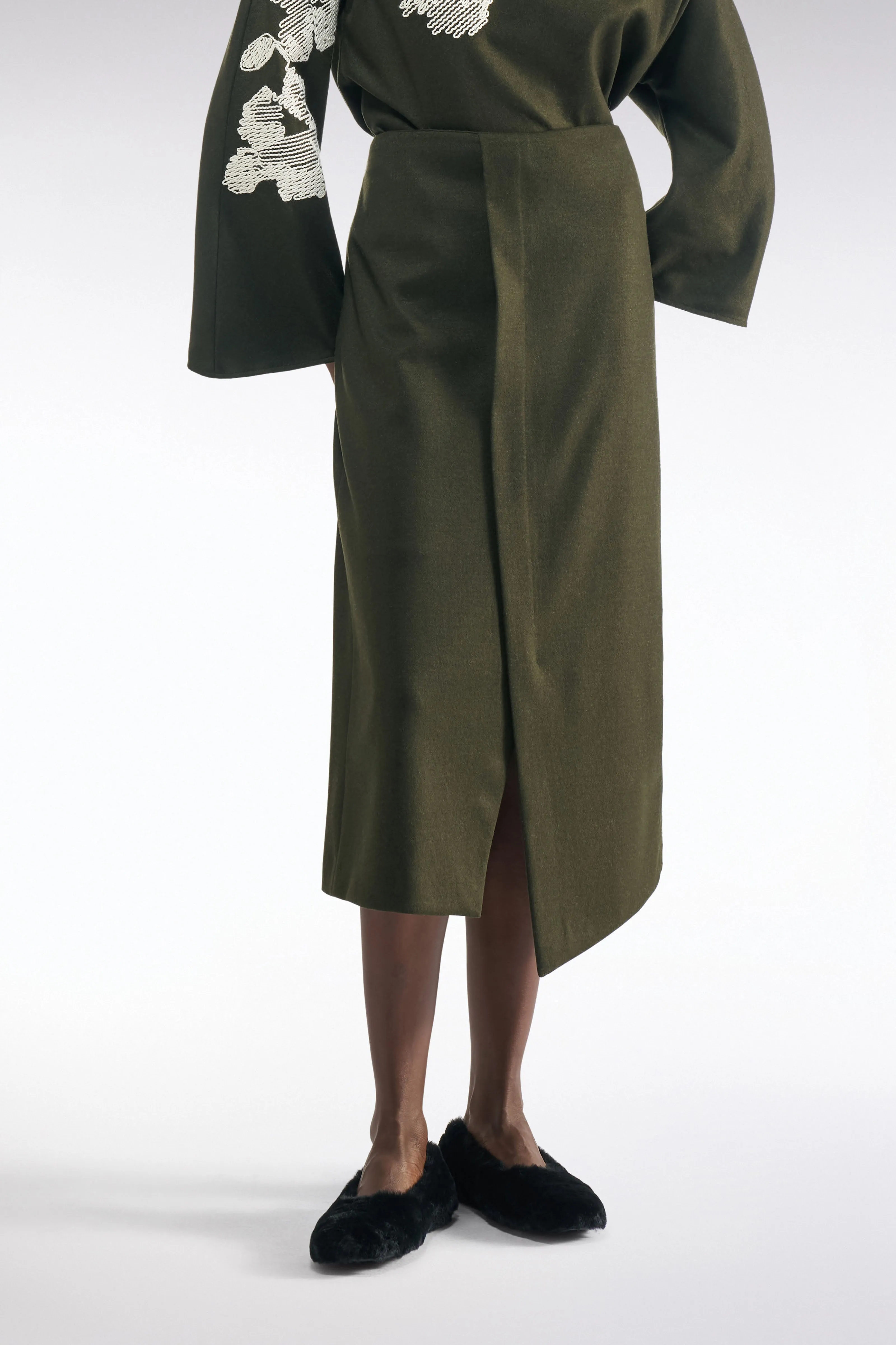 GONNA ANYA sold by Liviana Conti product image thumbnail 2