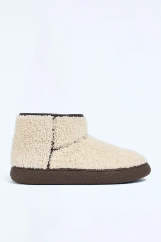 MELANIE BOOTS sold by Liviana Conti