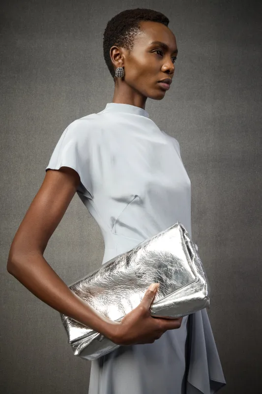 BORSA SPALLA LEONIE sold by Liviana Conti