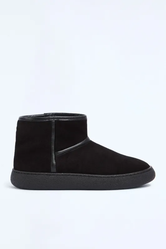BOOTS MELANIE sold by Liviana Conti