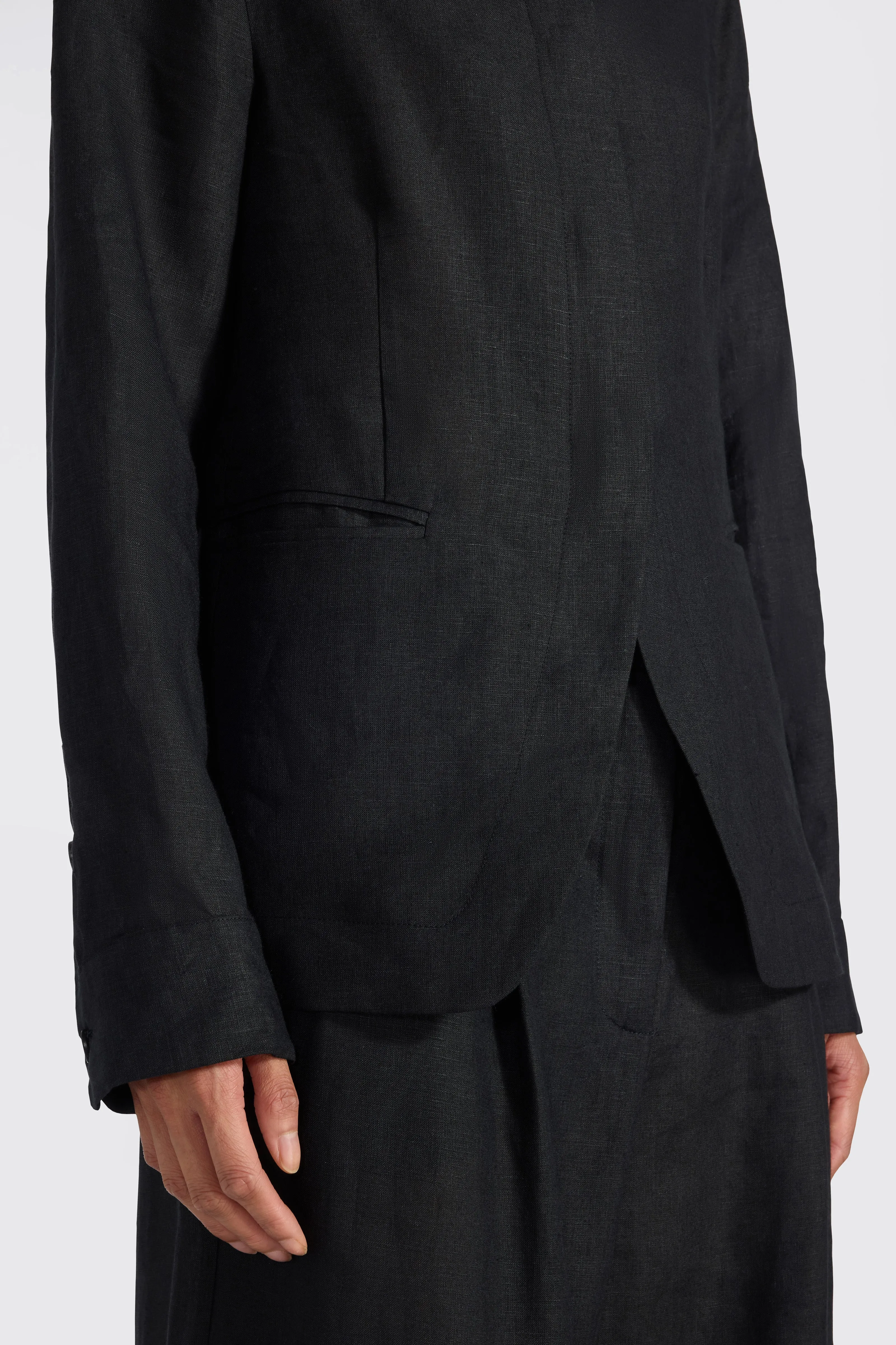 GIACCA VICTOR sold by Liviana Conti product image thumbnail 4
