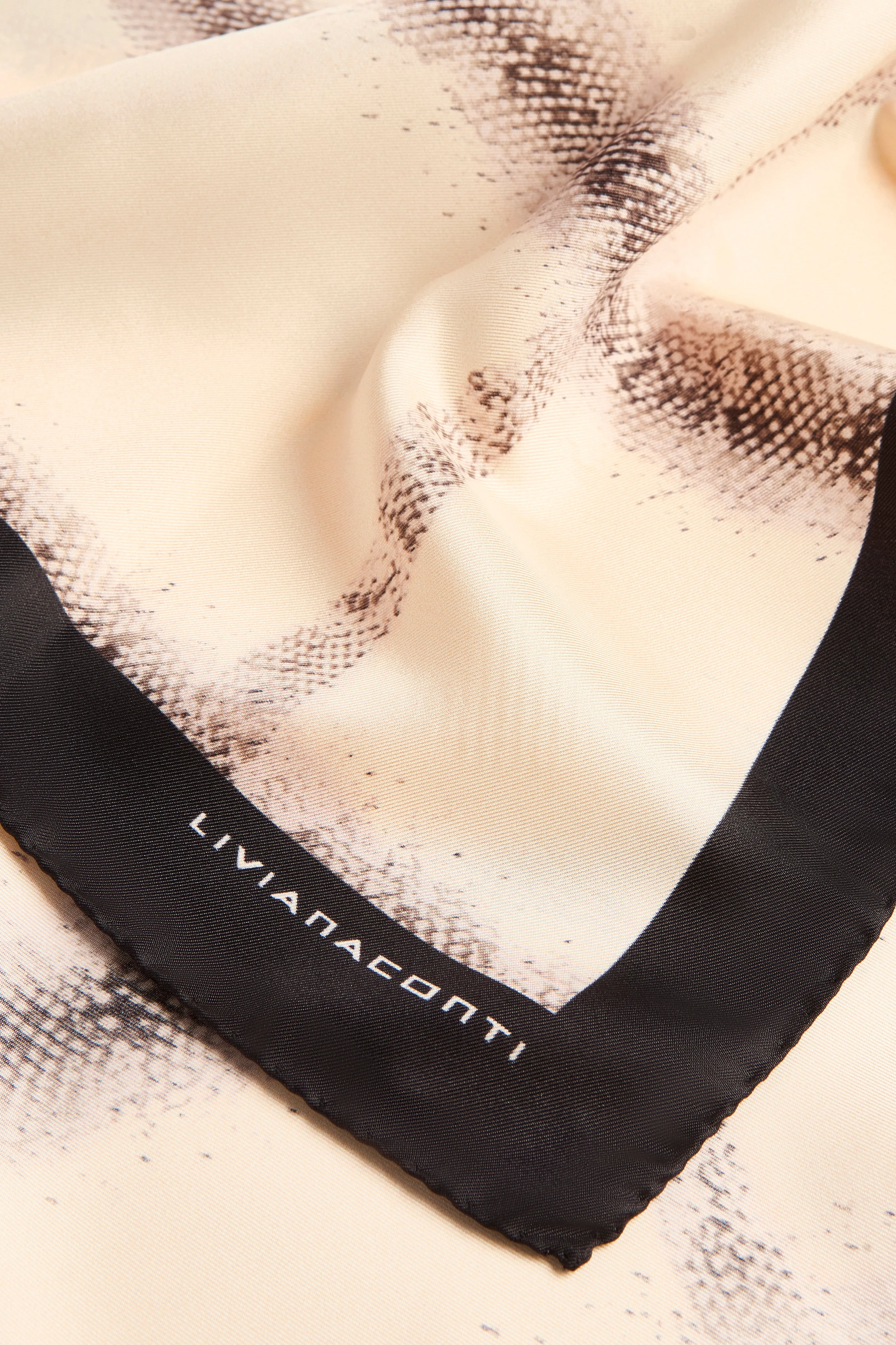 FOULARD DALILA sold by Liviana Conti