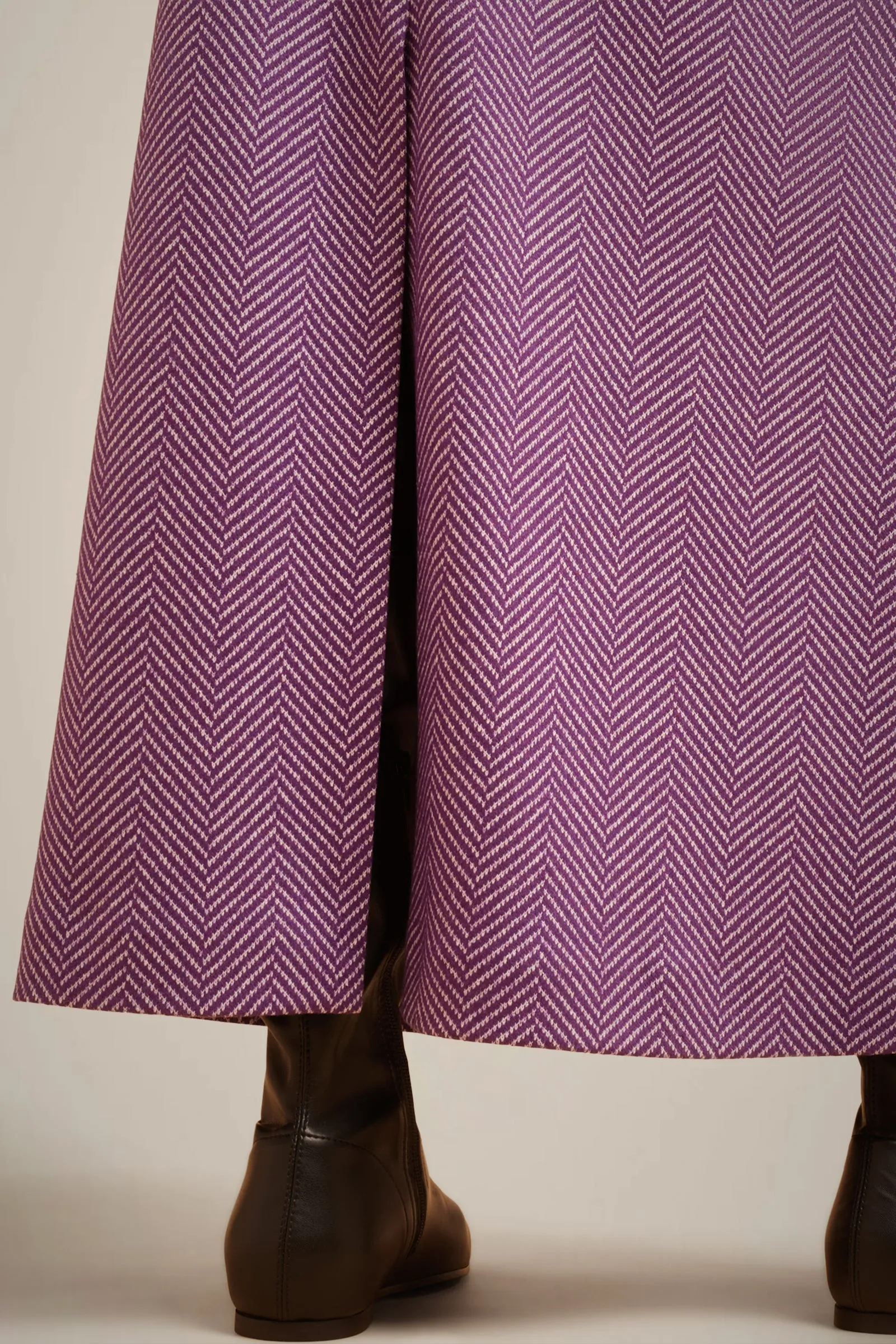 GONNA AD A sold by Liviana Conti product image thumbnail 5