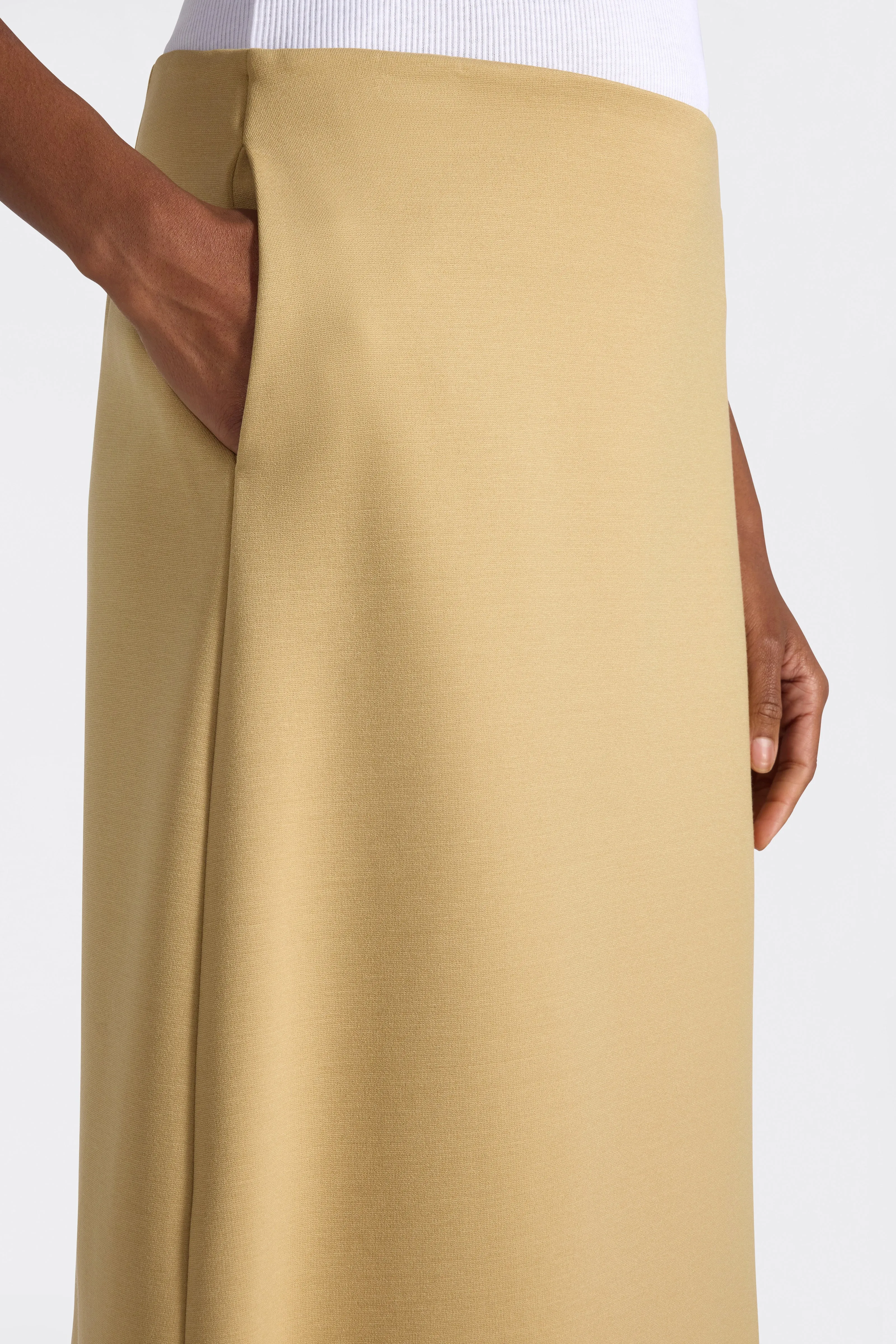 GONNA AMIRA sold by Liviana Conti product image thumbnail 3