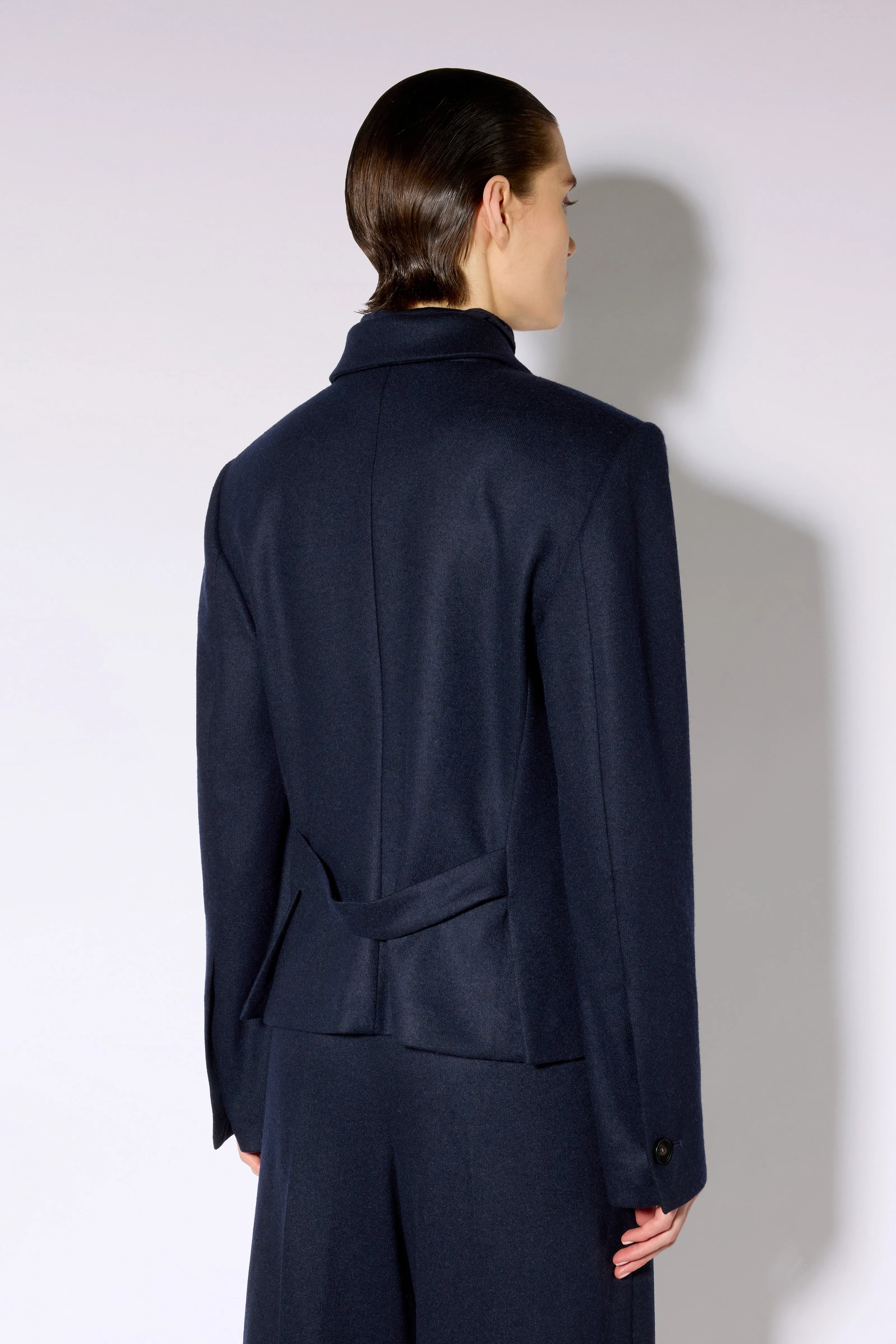 GIACCA HENRY sold by Liviana Conti product image thumbnail 5