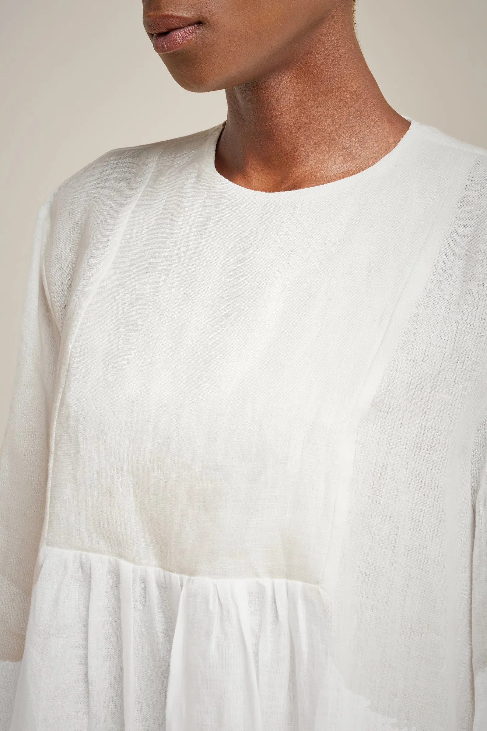 BLUSA OVER sold by Liviana Conti product image thumbnail 4