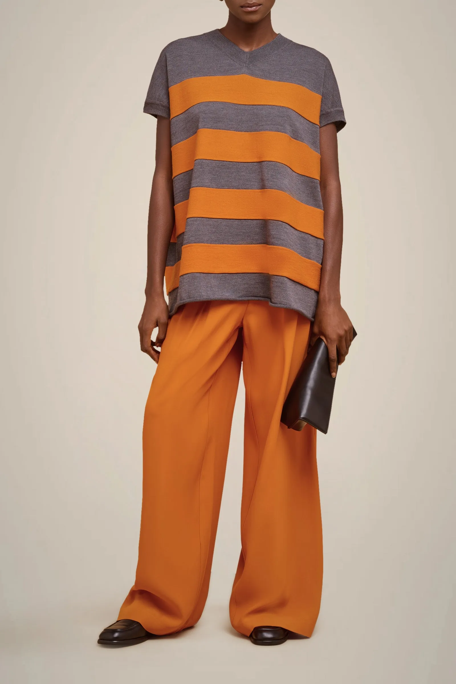 PANTALONE sold by Liviana Conti