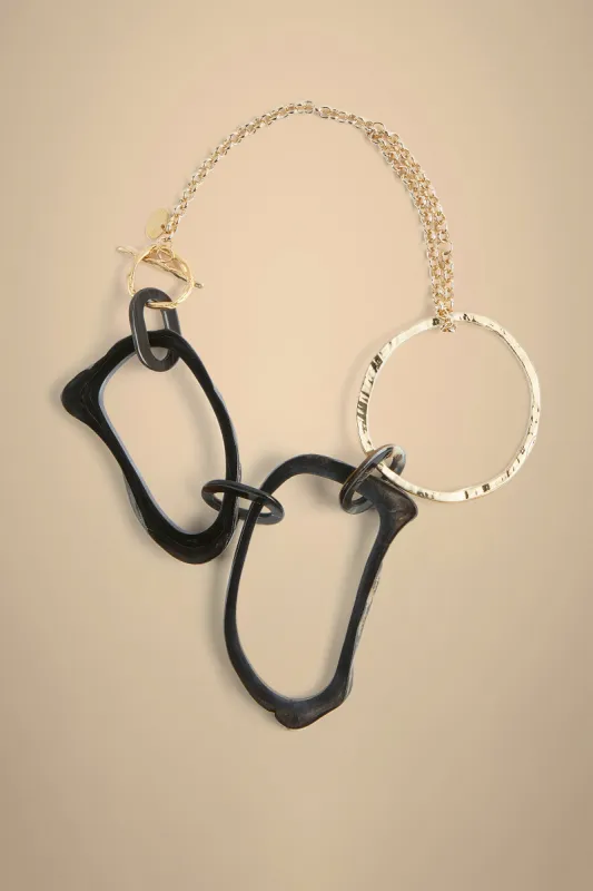 COLLANA CORTA sold by Liviana Conti