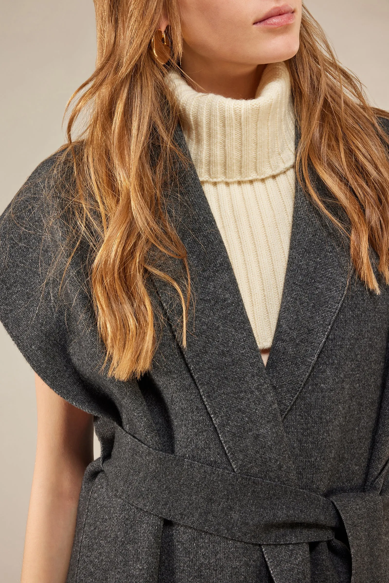 GILET CON CINTURA sold by Liviana Conti product image thumbnail 3