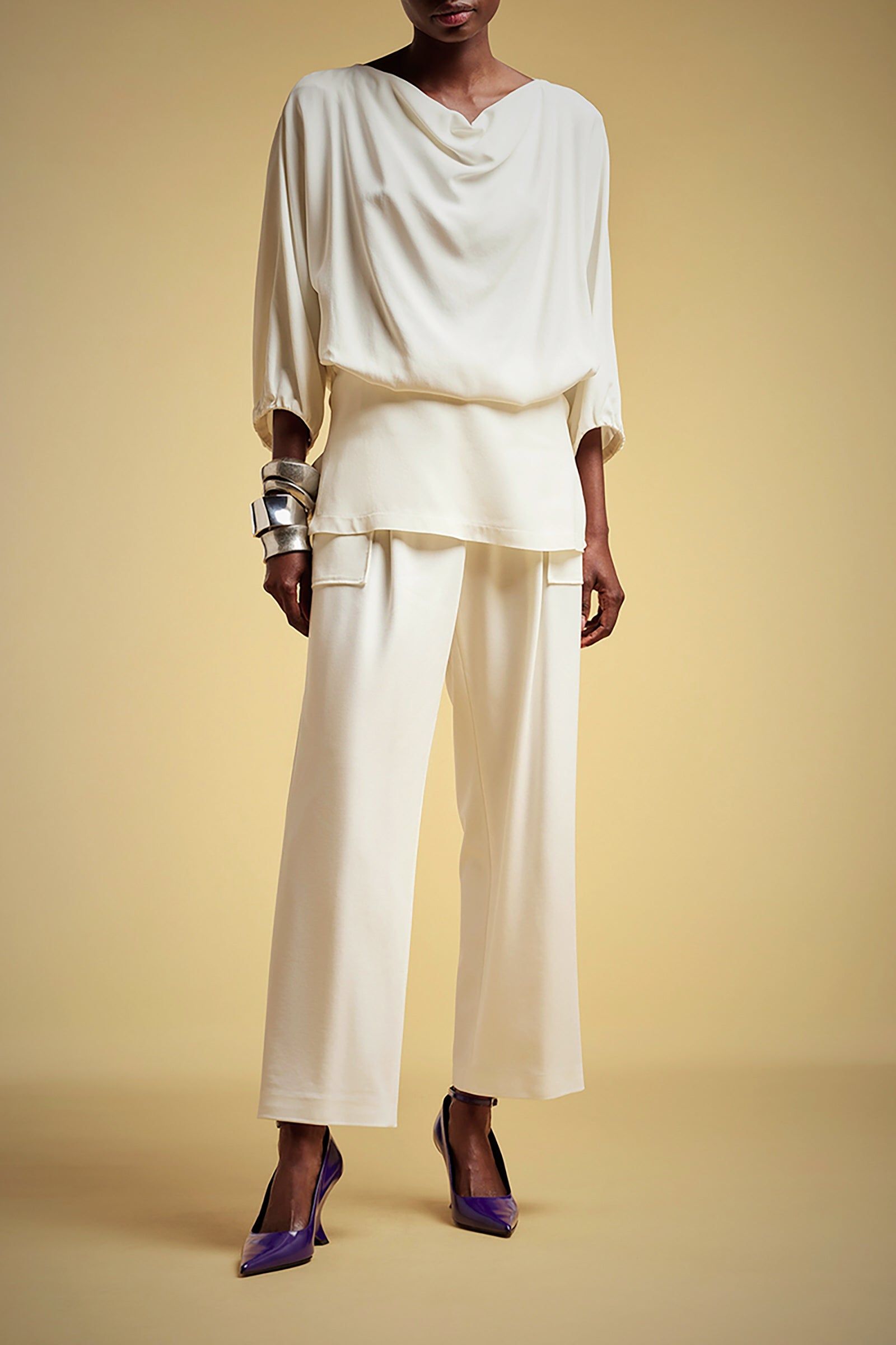 PANTALONE sold by Liviana Conti