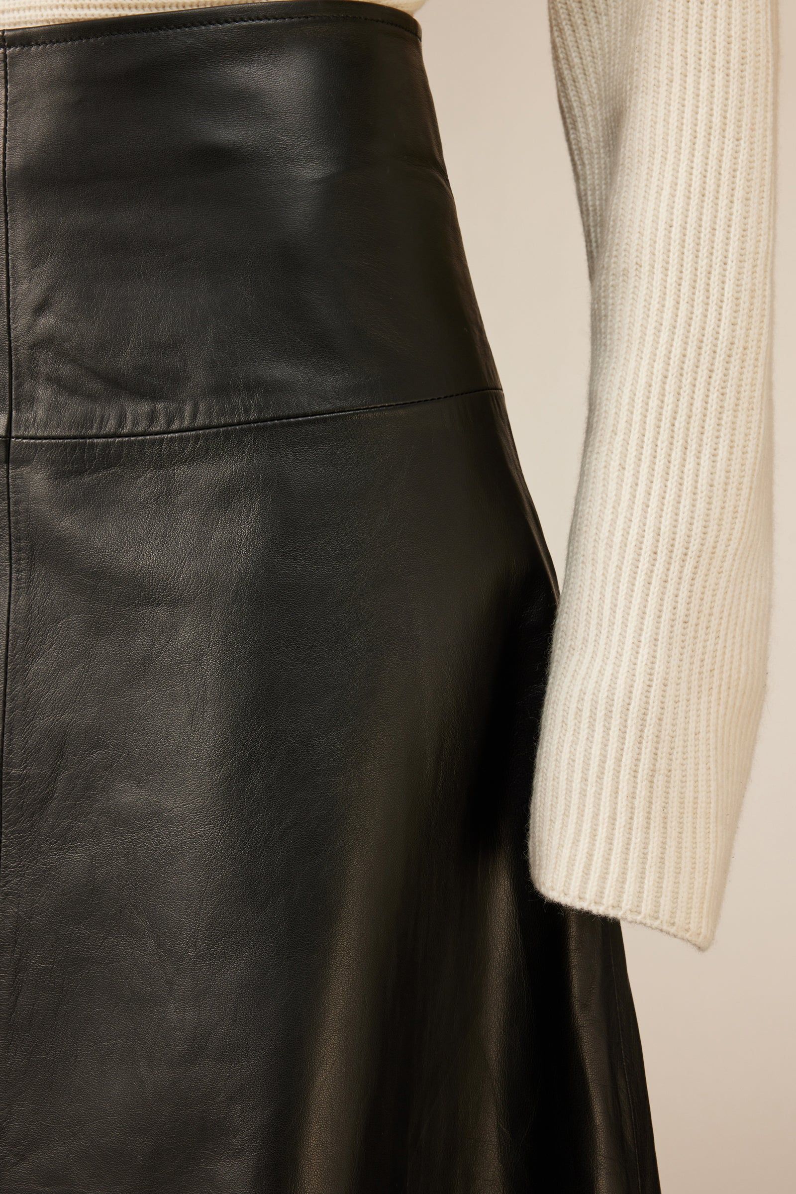 MAGLIA CON INCROCIO sold by Liviana Conti product image thumbnail 4