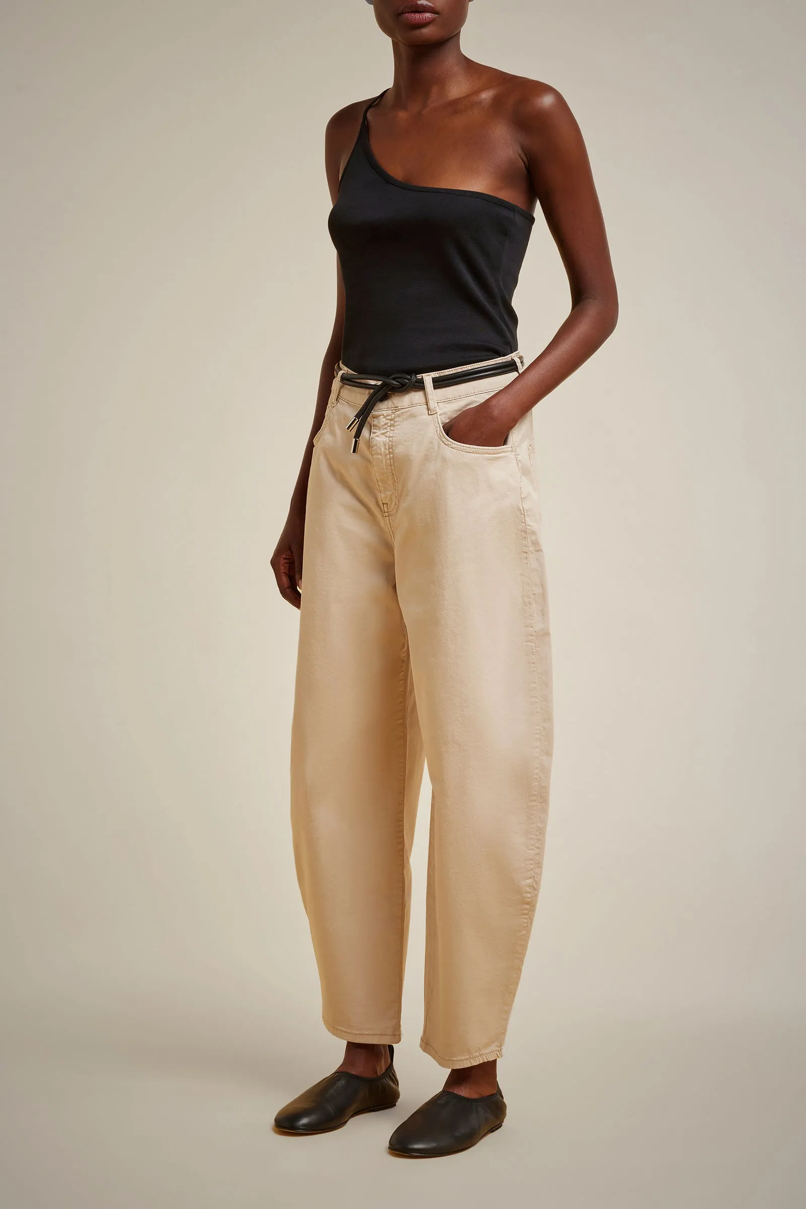 PANTALONE sold by Liviana Conti