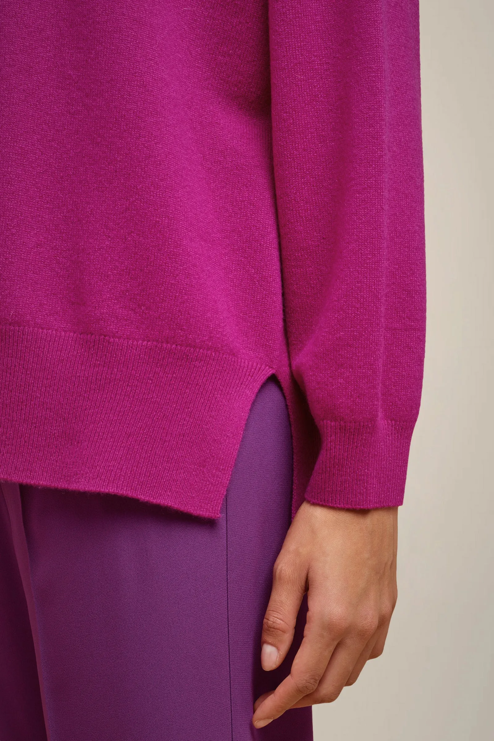 MAGLIA 100% CASHMERE sold by Liviana Conti product image thumbnail 5