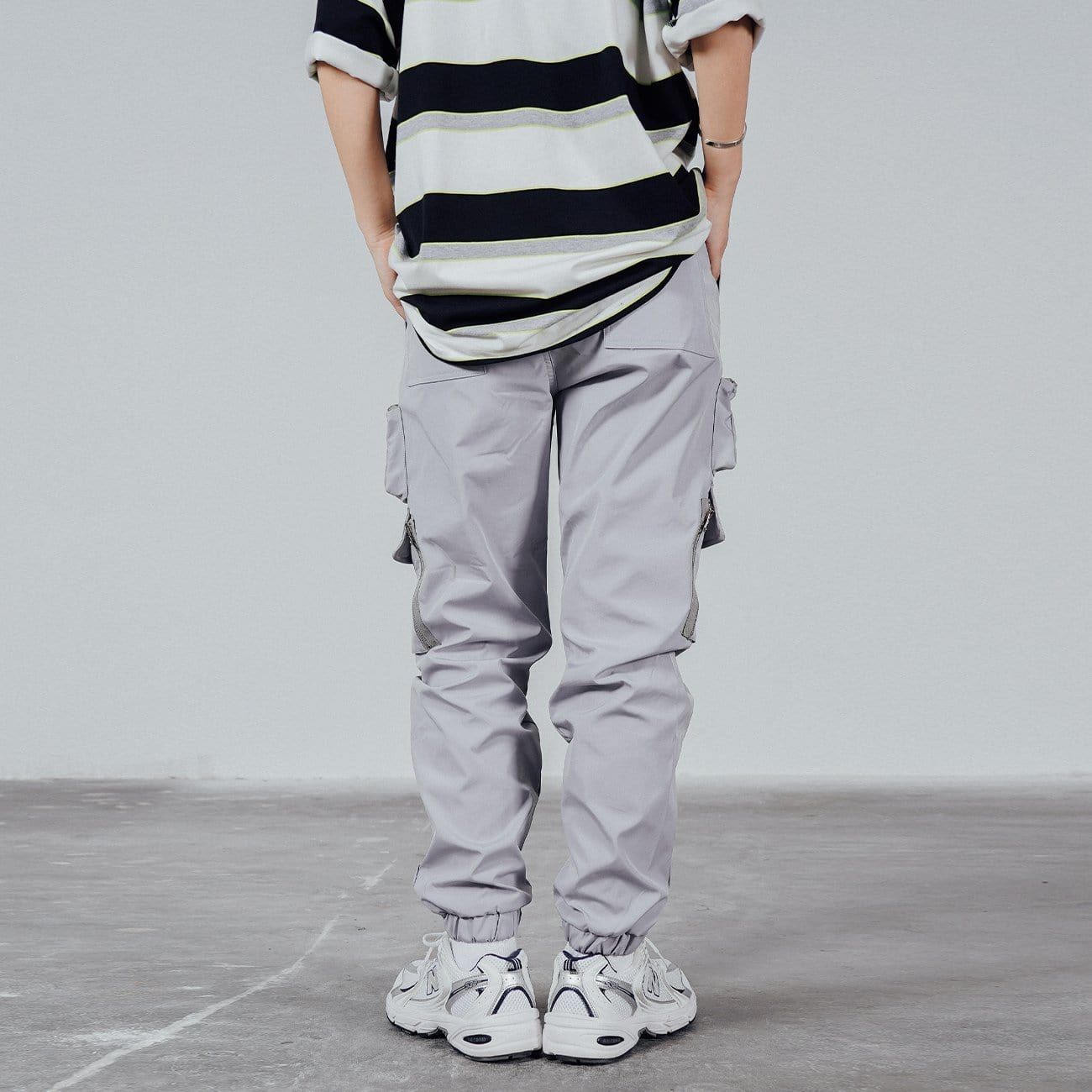 Techwear Multi Pockets Cargo Pants sold by Yugen Theory product image thumbnail 5
