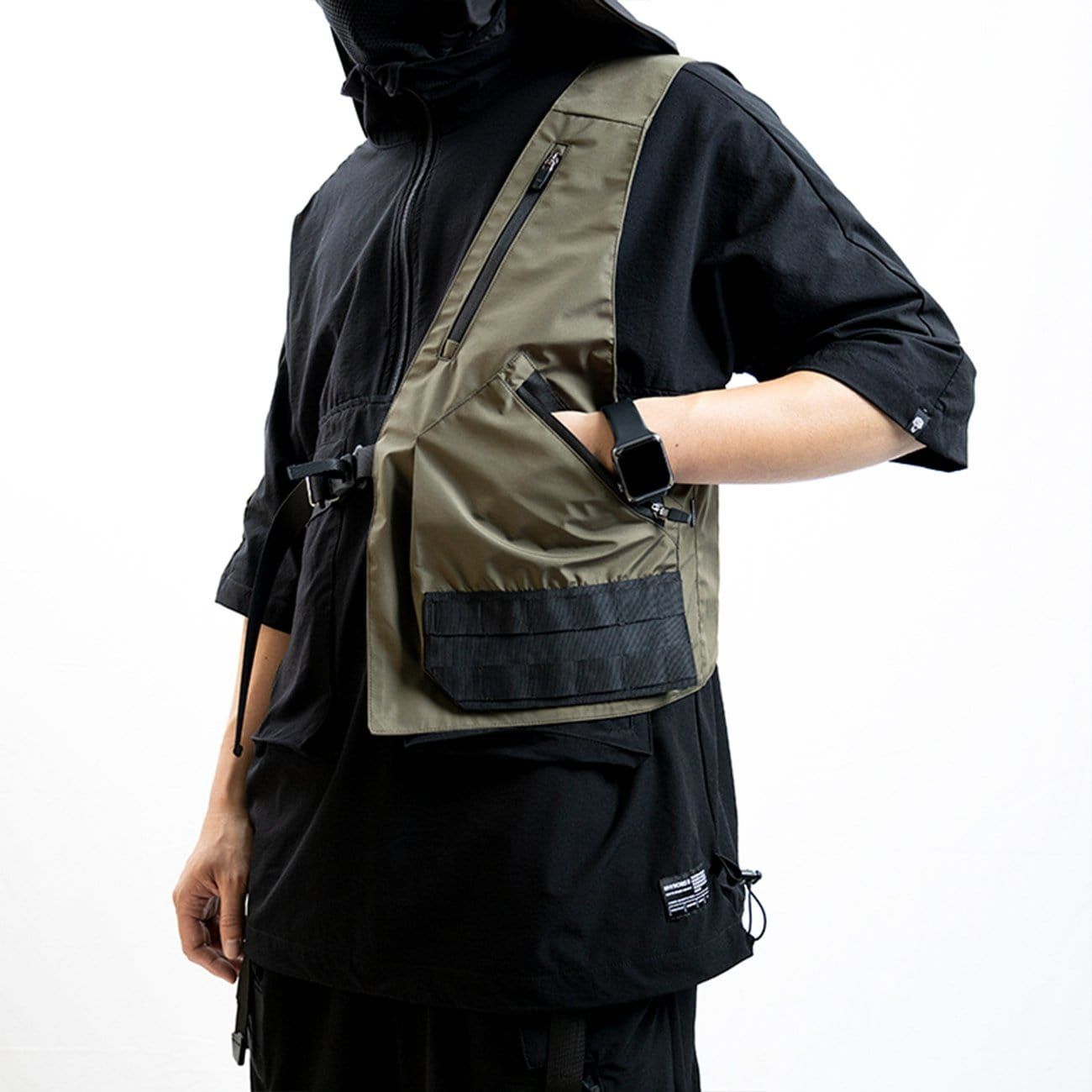 Streamer Half-length Pocket Vest sold by Yugen Theory product image thumbnail 2