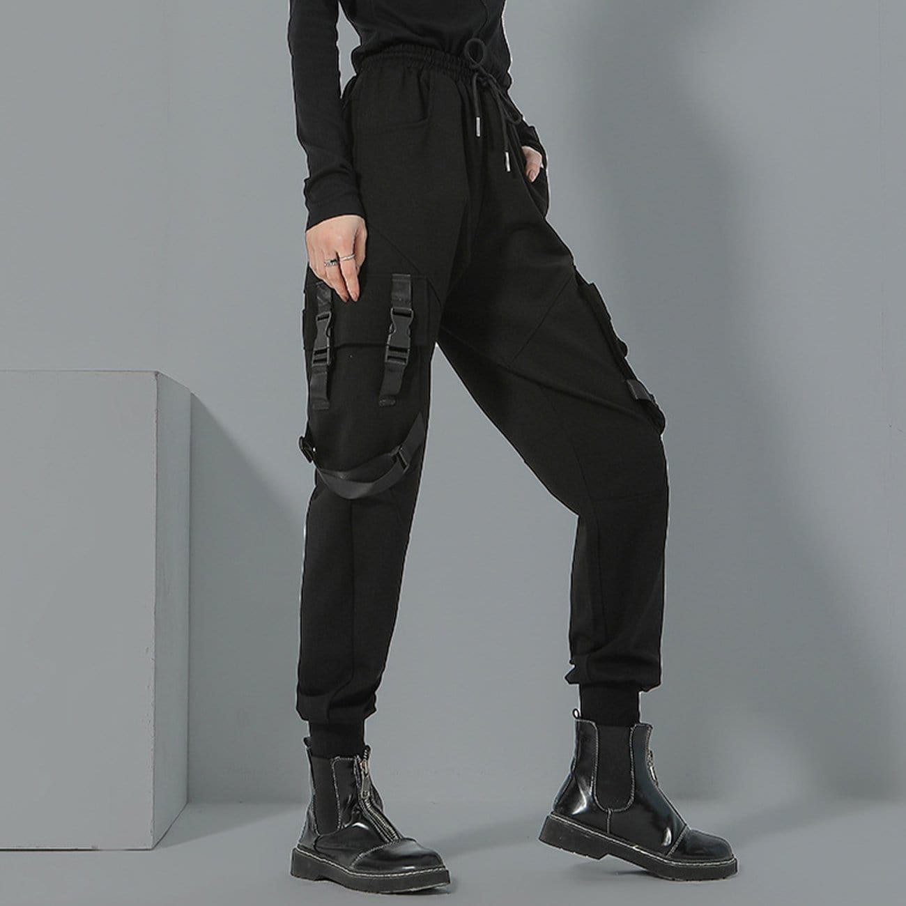 Techwear Ribbons Function Pants sold by Yugen Theory product image thumbnail 4