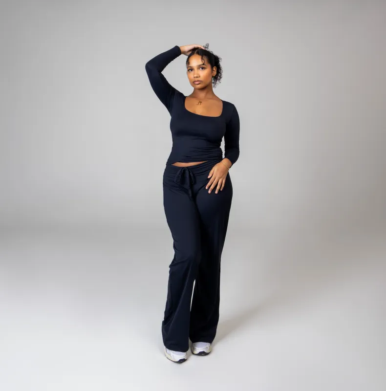 EVERYDAY PANT sold by Stript