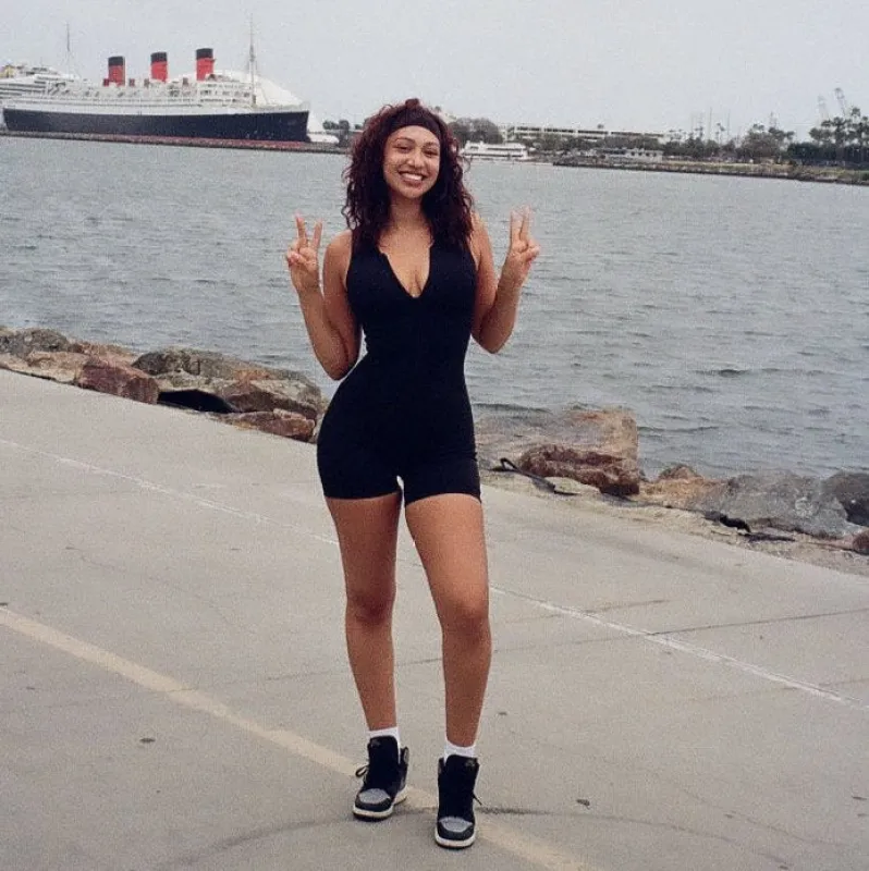 ARI BIKER sold by Stript