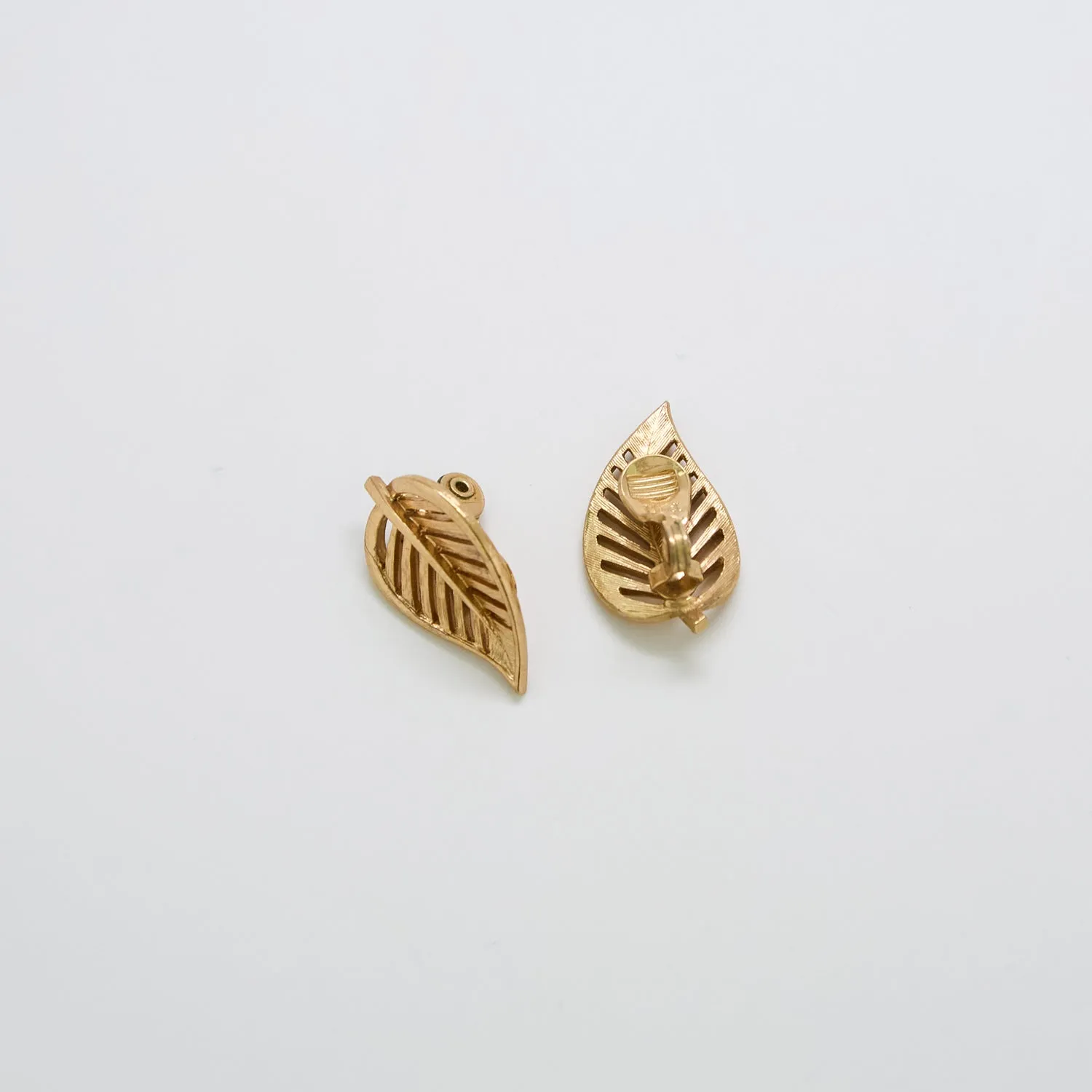 Vintage Monet Gold Leaf Earrings sold by Admiral Row product image thumbnail 3