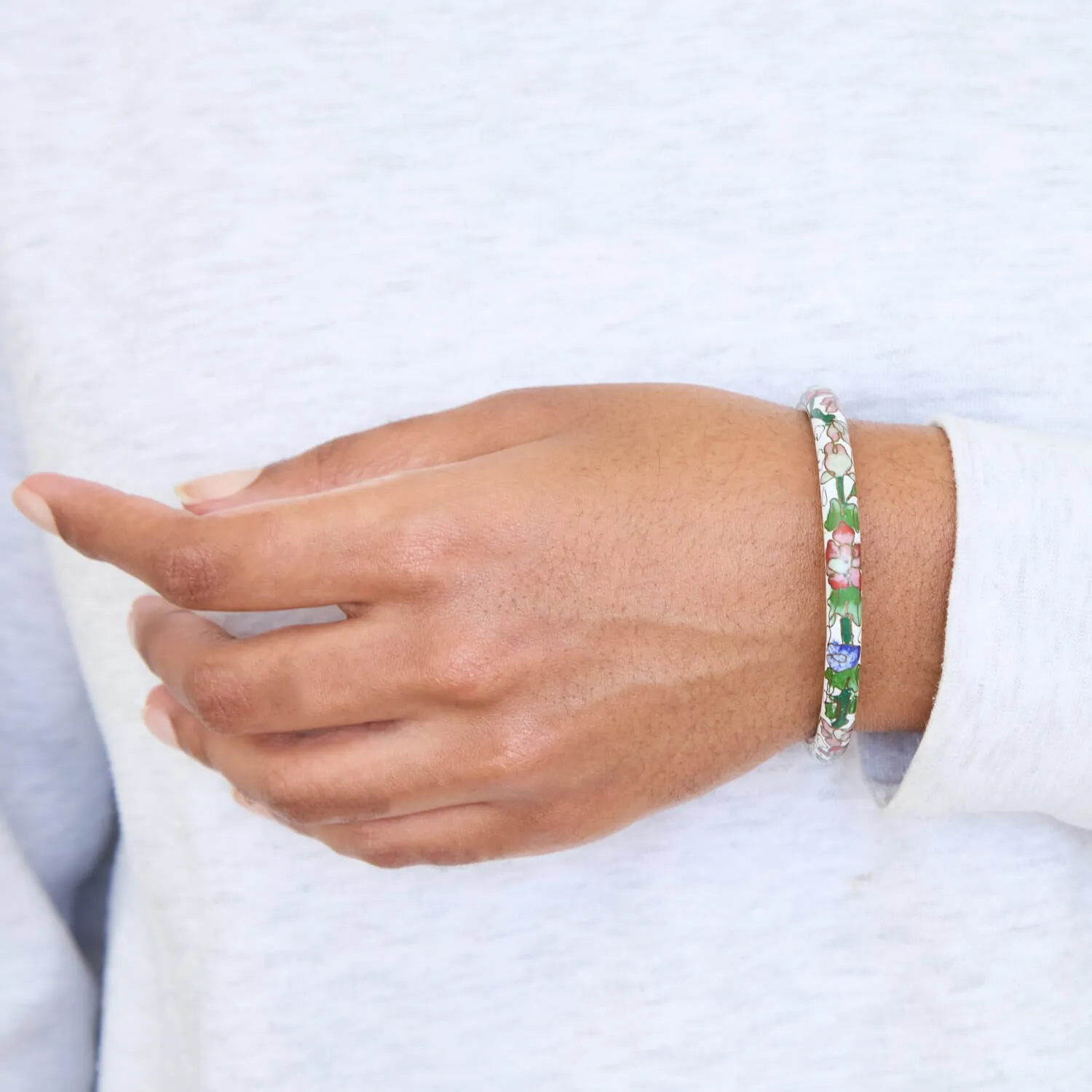 Vintage White Floral Bangle sold by Admiral Row product image thumbnail 2