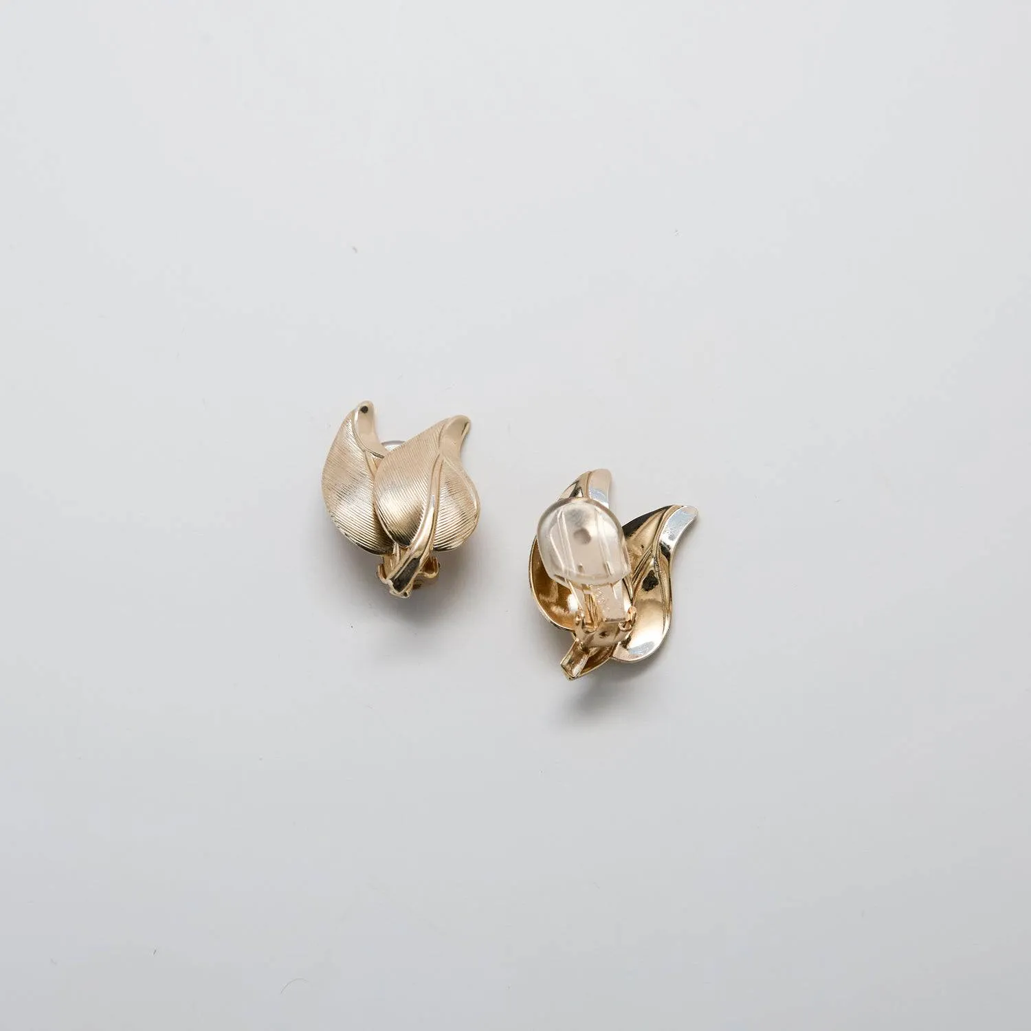 Vintage Bergère Gold Leaf Earrings sold by Admiral Row product image thumbnail 2