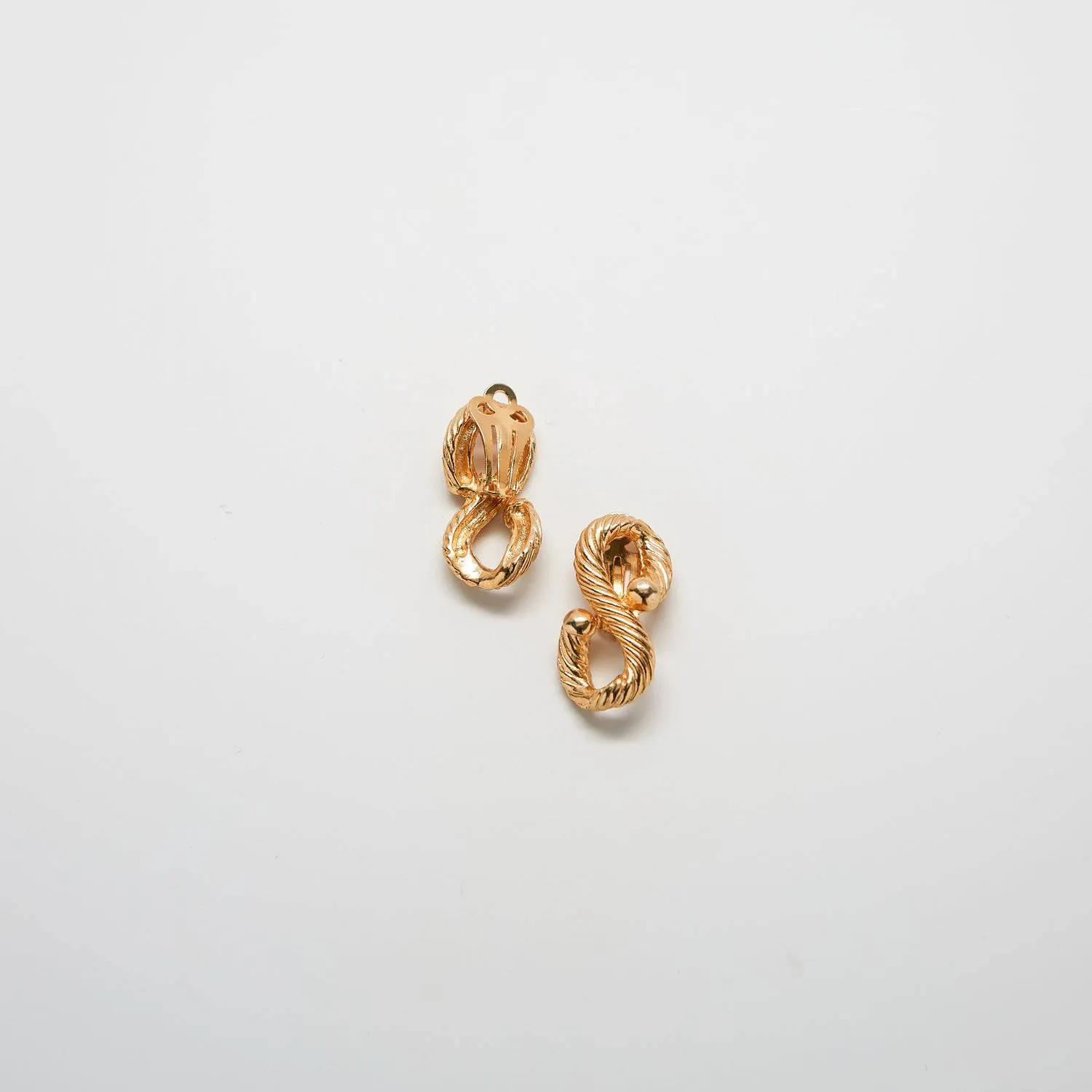 Vintage Gold Infinity Rope Earrings sold by Admiral Row product image thumbnail 2