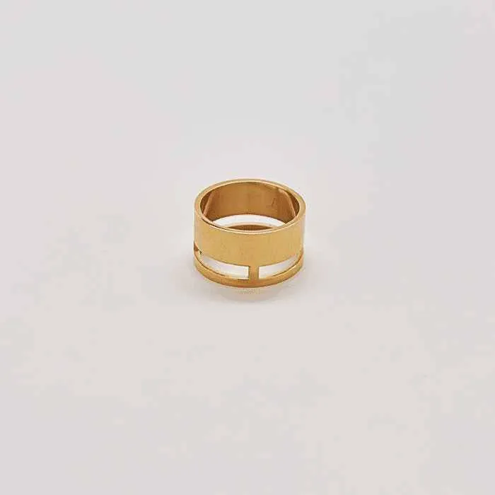 Gold Geo Wide Bar Ring sold by Admiral Row product image thumbnail 4