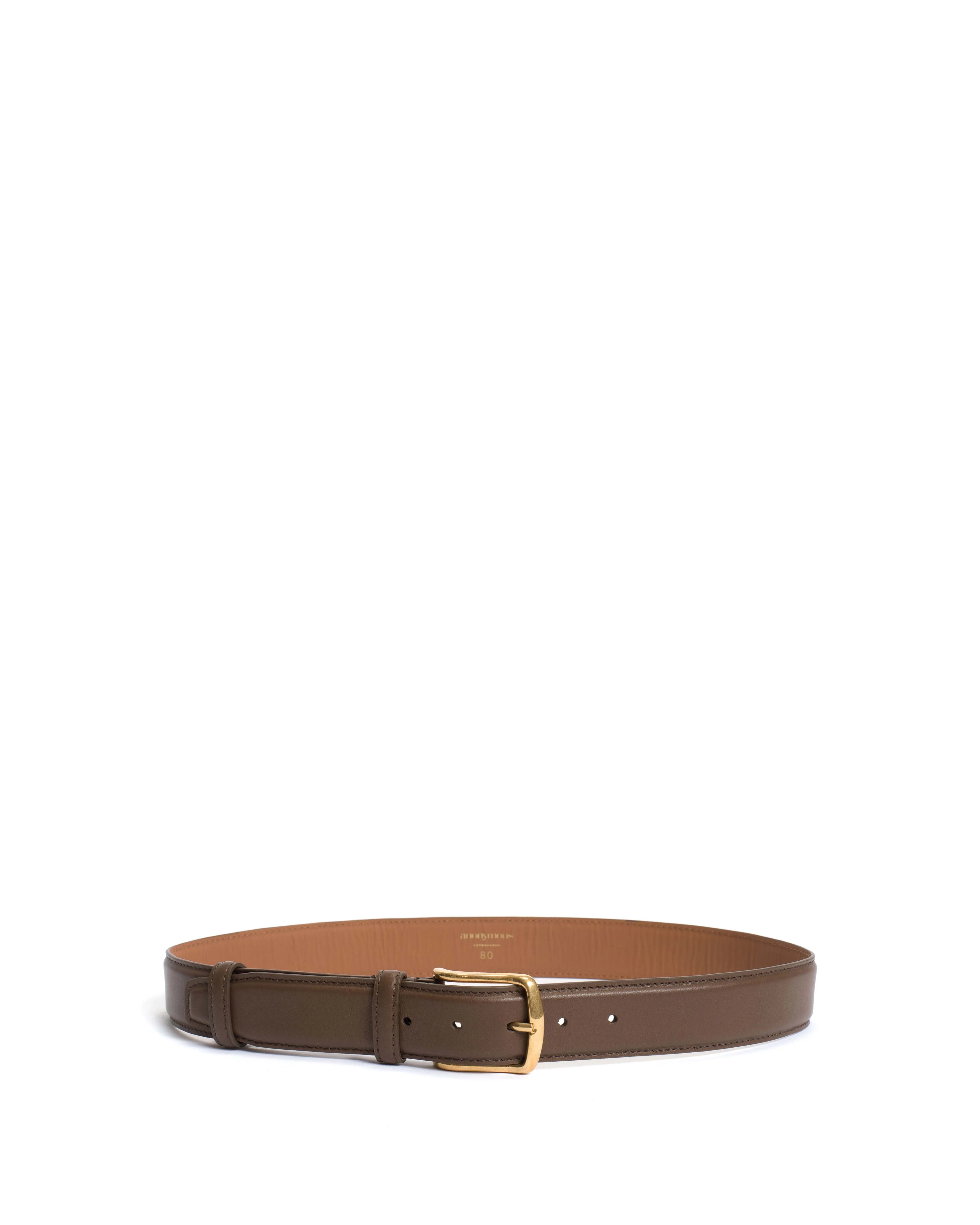 Quinn classic unisex leather belt Soft calf & metal Dark taupe & gold buckle sold by Anonymous Copenhagen product image thumbnail 3