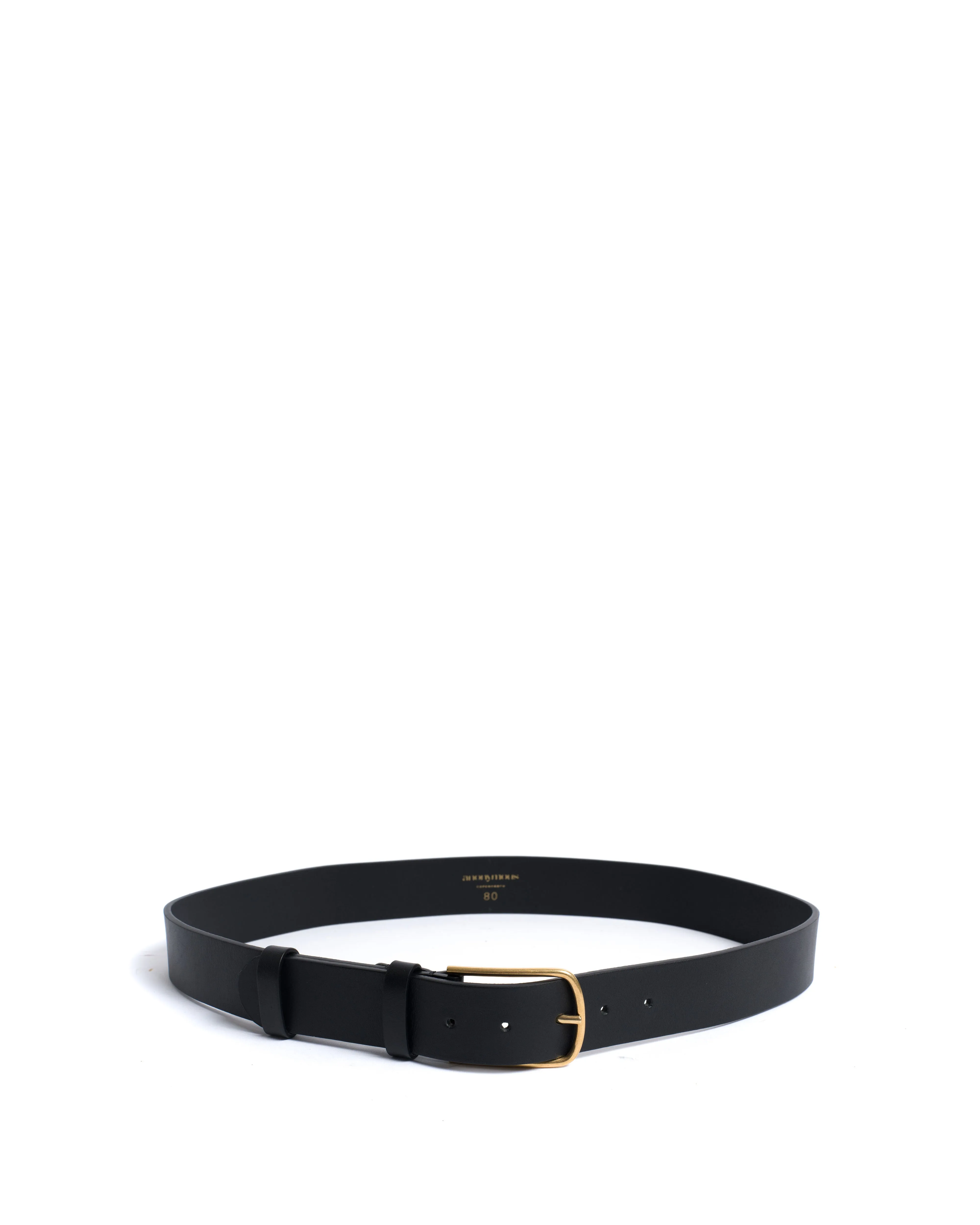 Whane simple unisex leather belt Vegetable tanned calf & metal Black & gold buckle sold by Anonymous Copenhagen product image thumbnail 3