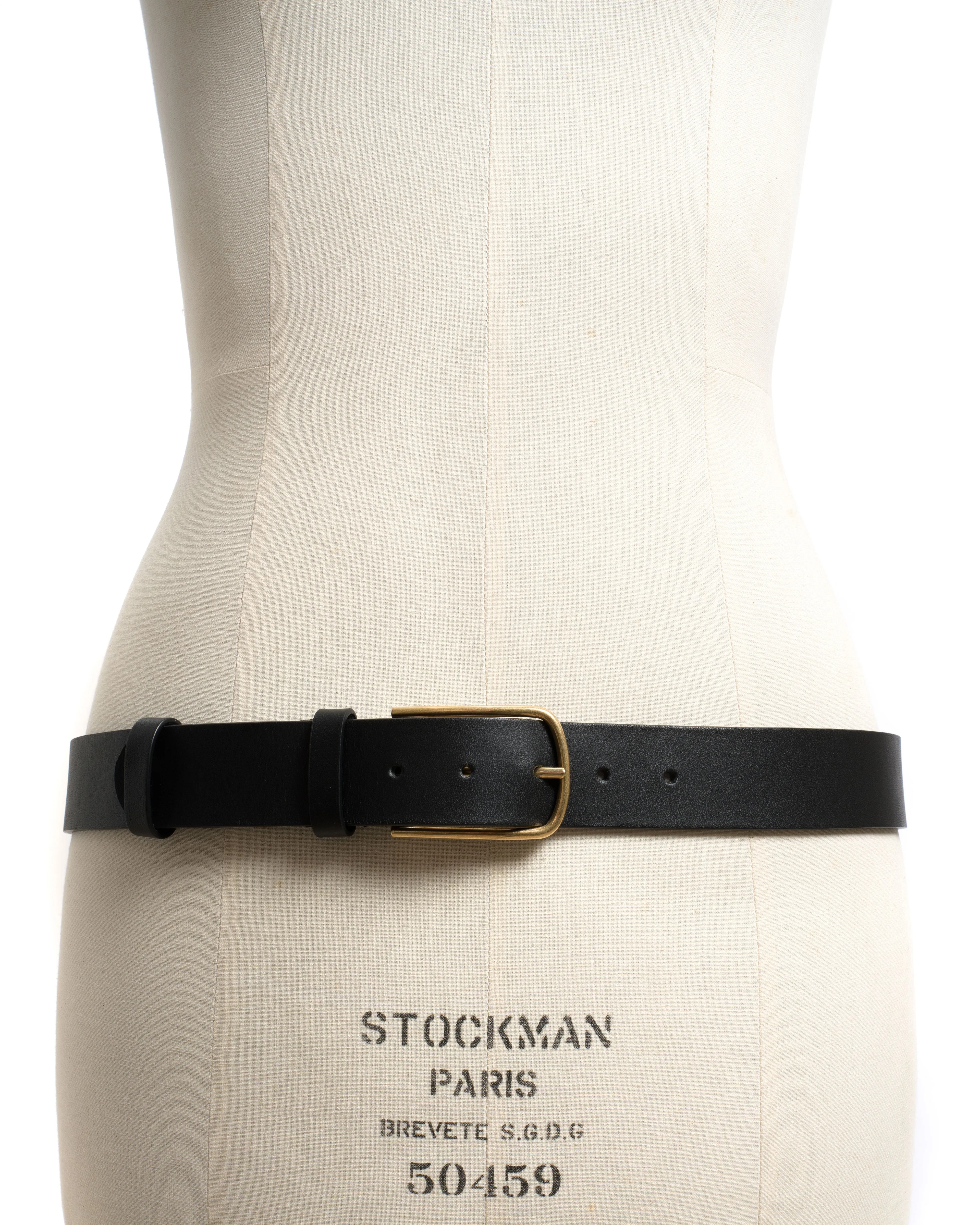 Whane simple unisex leather belt Vegetable tanned calf & metal Black & gold buckle sold by Anonymous Copenhagen product image thumbnail 2