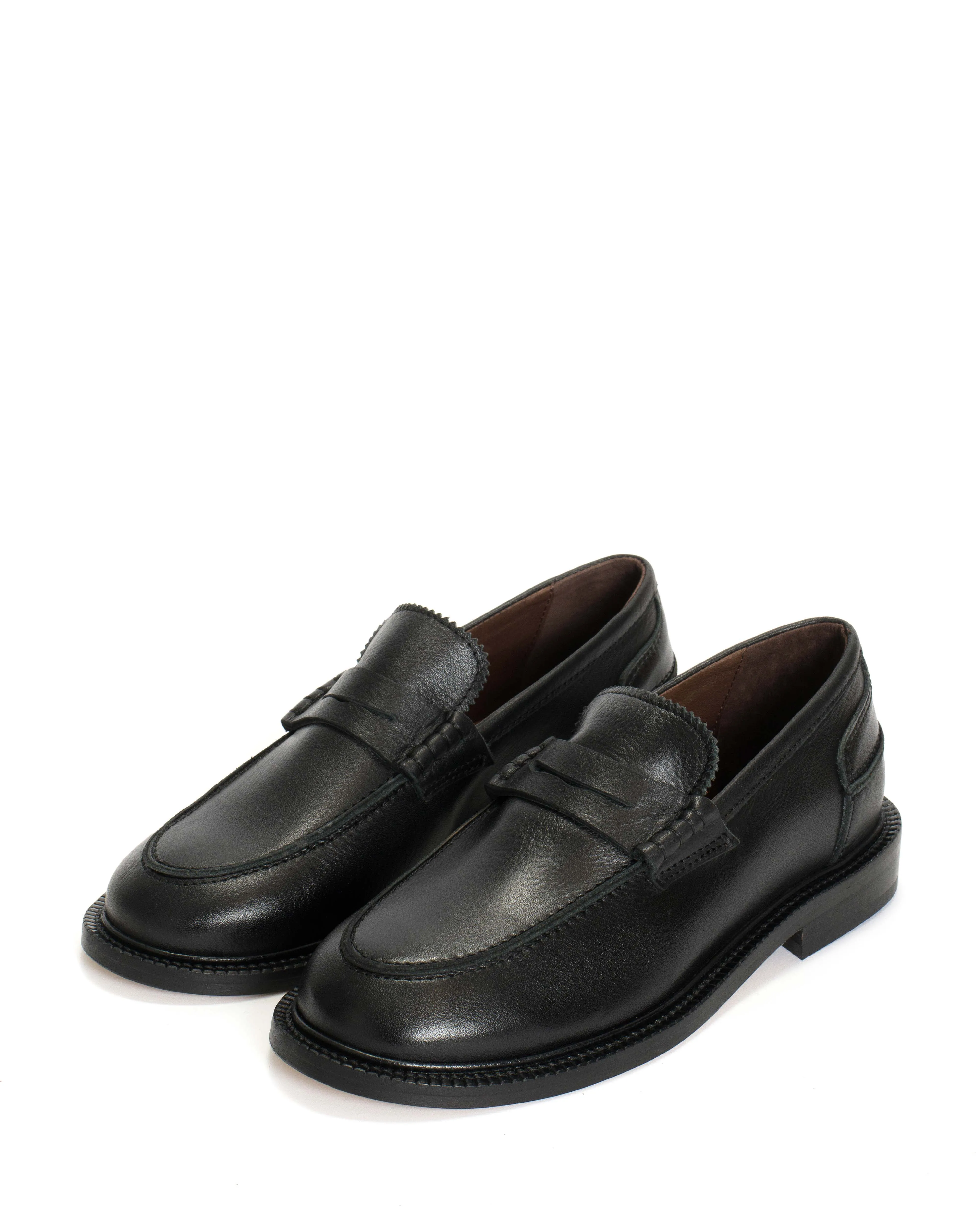 Jeanett Glossy grained vegetable tanned calf Black sold by Anonymous Copenhagen product image thumbnail 2
