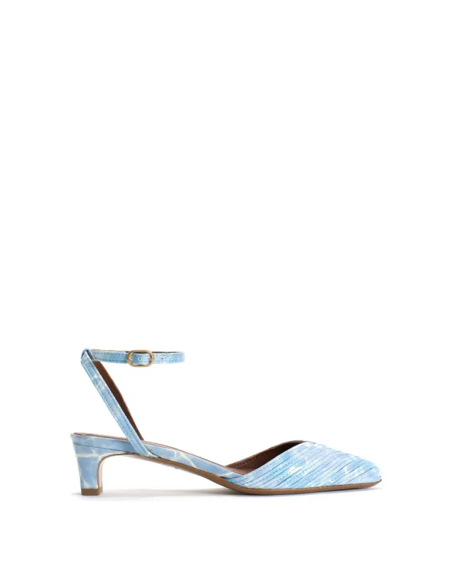 Givia 40 Silky lamb print Pool blue sold by Anonymous Copenhagen
