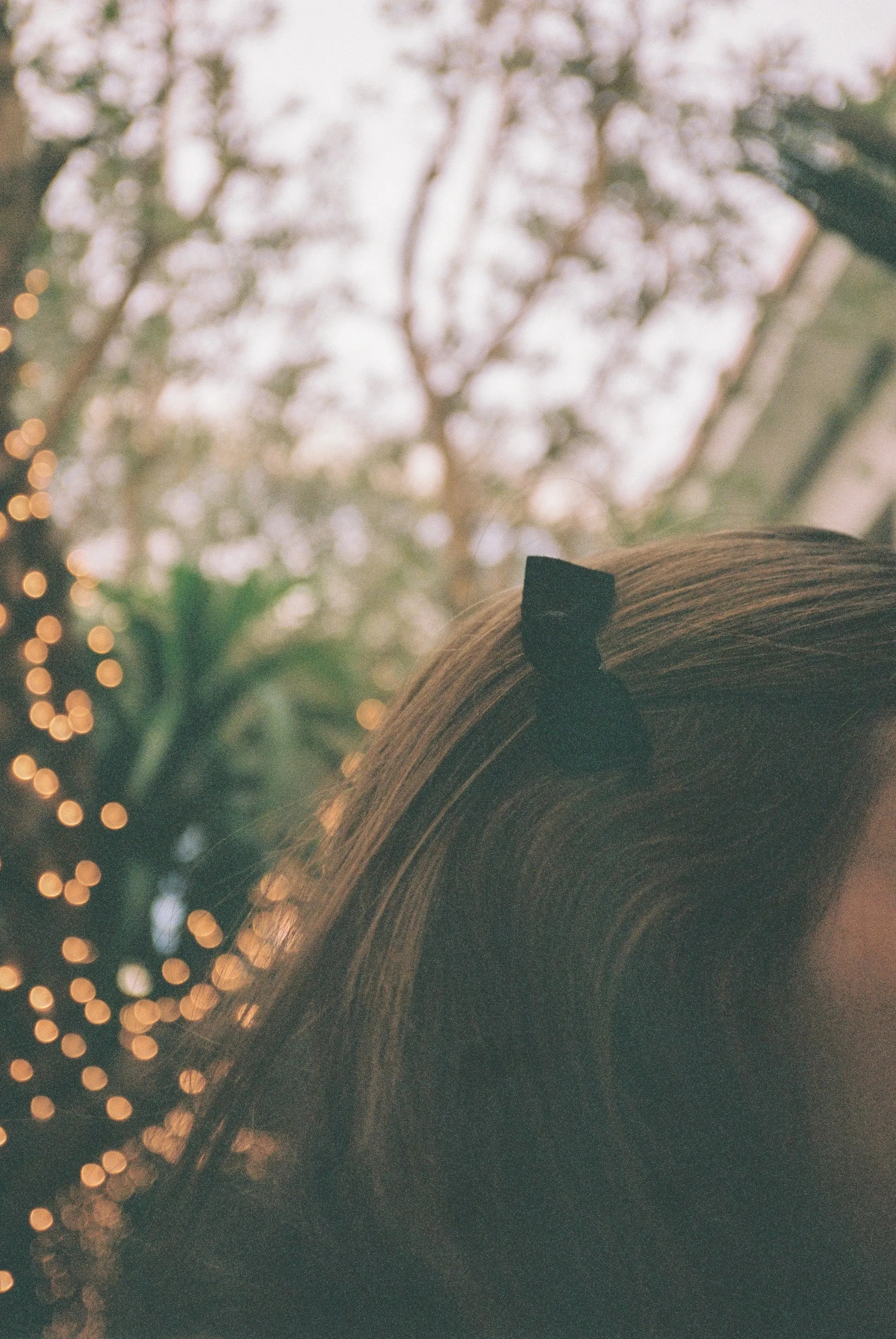 Nabie hair clip petite bow Calf suede Black sold by Anonymous Copenhagen product image thumbnail 3